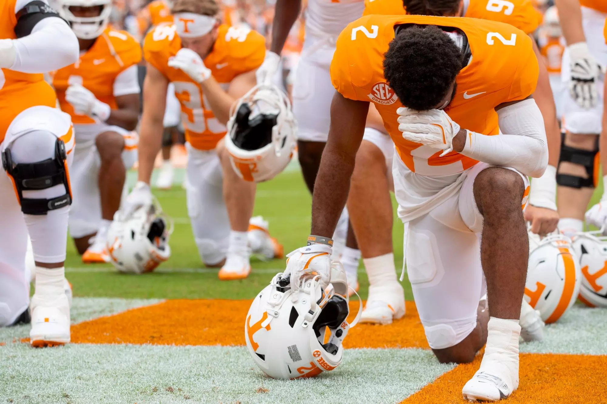 KNOXVILLE, TN - September 06, 2025 - Defensive back Andre Turrentine #2 of the Tennessee Volunteers during the game between the ETSU Buccaneers and the Tennessee Volunteers at Neyland Stadium in Knoxville, TN. Photo By Elliot Walker/Tennessee Athletics