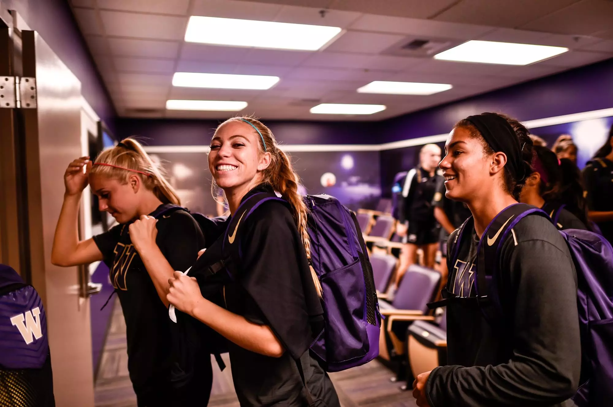 The Washington Huskies extended their shutout streak to five games, defeating Seattle University 3-0 Friday night. Kimberly Keever and Shannon Simon each scored their fourth goals of the season while Lisa Jensen added her first. It was the fifth straight win for the Huskies, who sit at 7-2-0 entering Pac-12 play next weekend. Seattle is now 3-4-0 on the season.
Photo: Alika Jenner