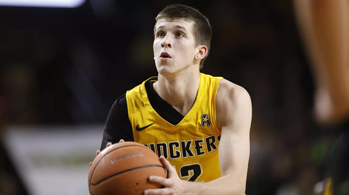 Austin Reaves - Men's Basketball - Wichita State Athletics
