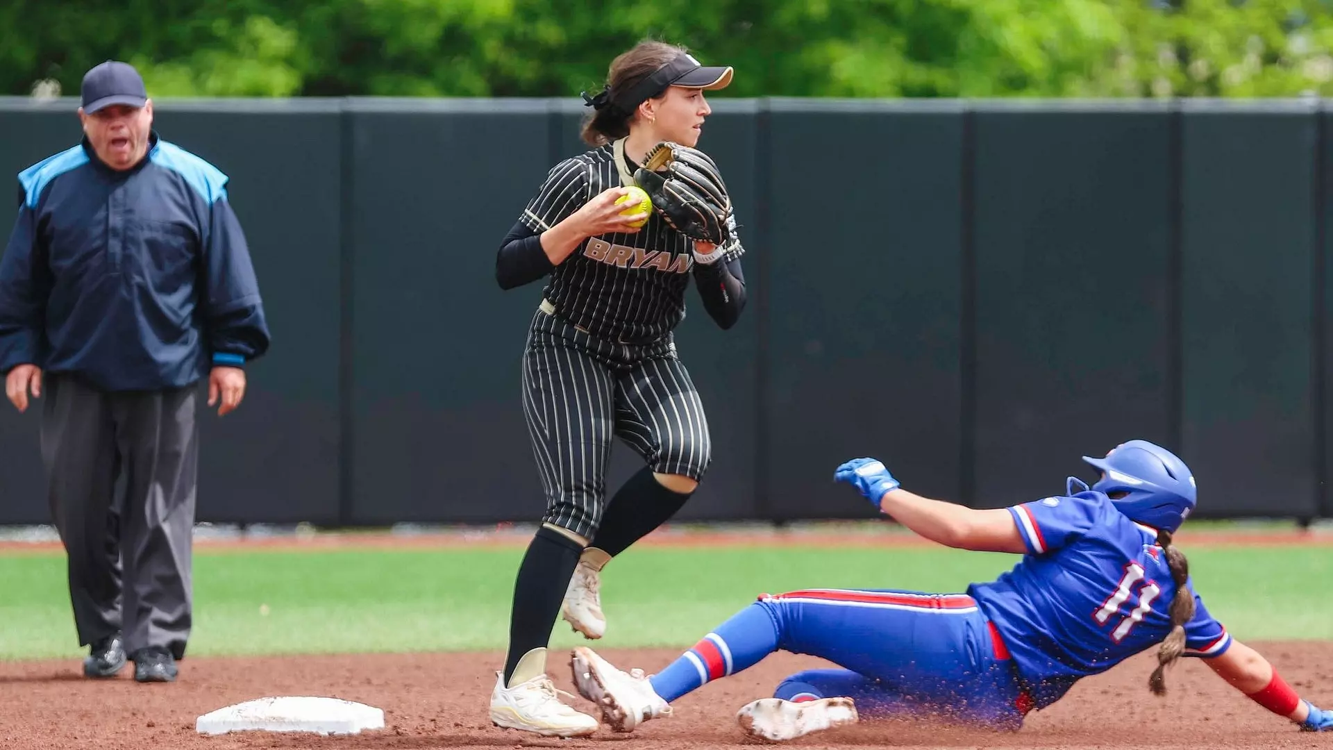Coleman and Rohwer combine for seven hits in victory over #5 UML ...