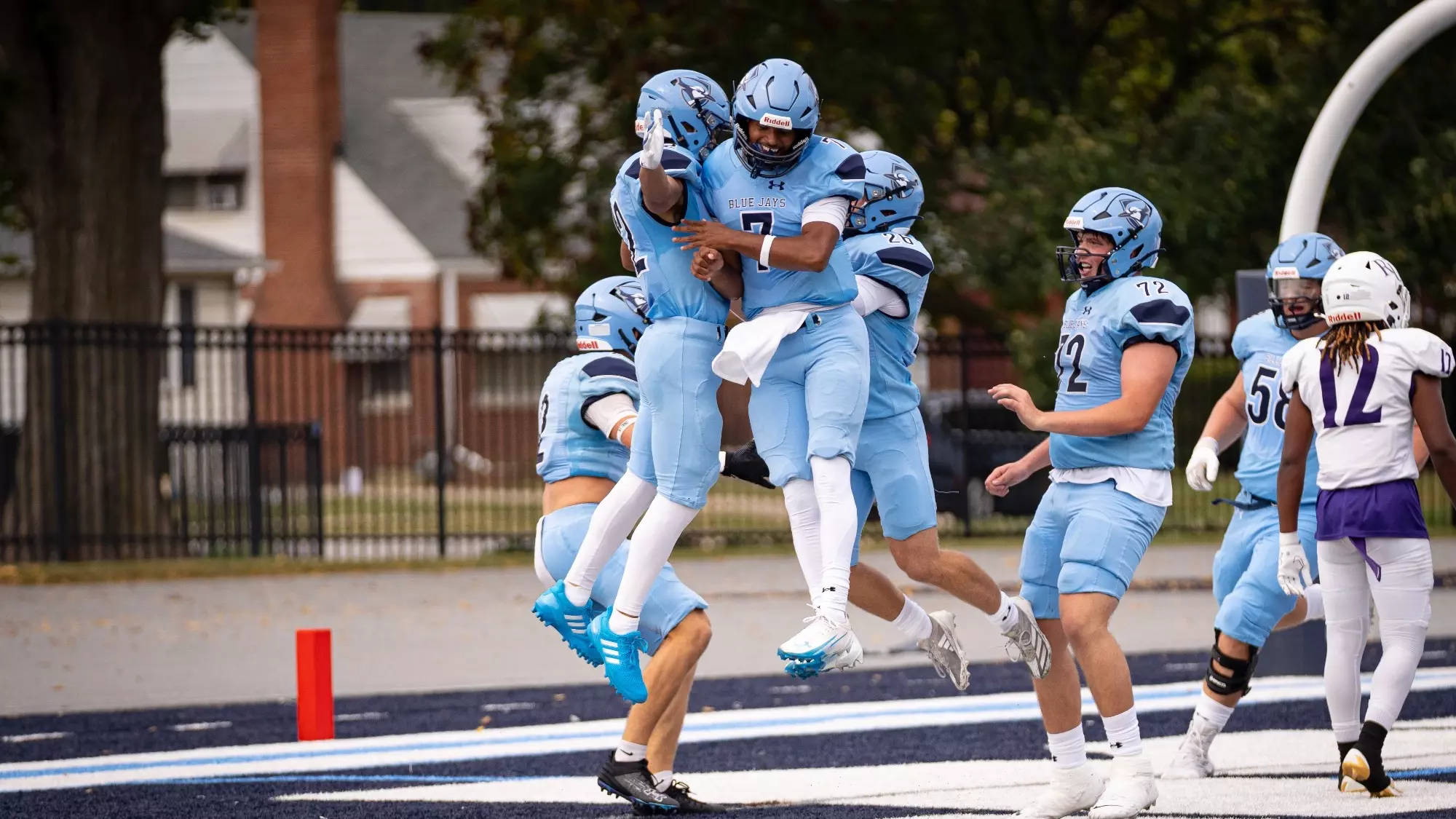 Elmhurst Drops Matchup to Carthage Elmhurst University
