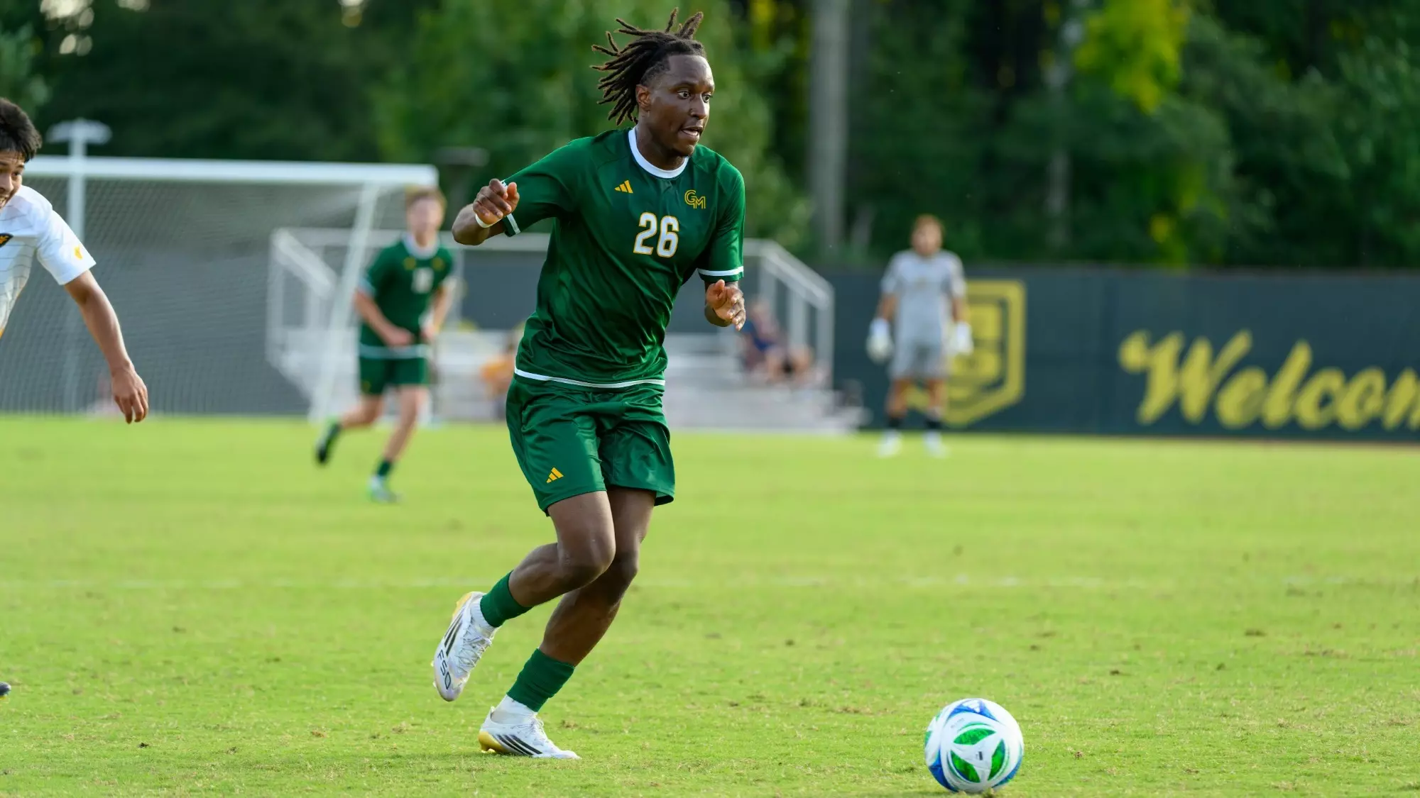 George Mambo No. 25 Patriots On The Road to Face Loyola Chicago - George Mason ...