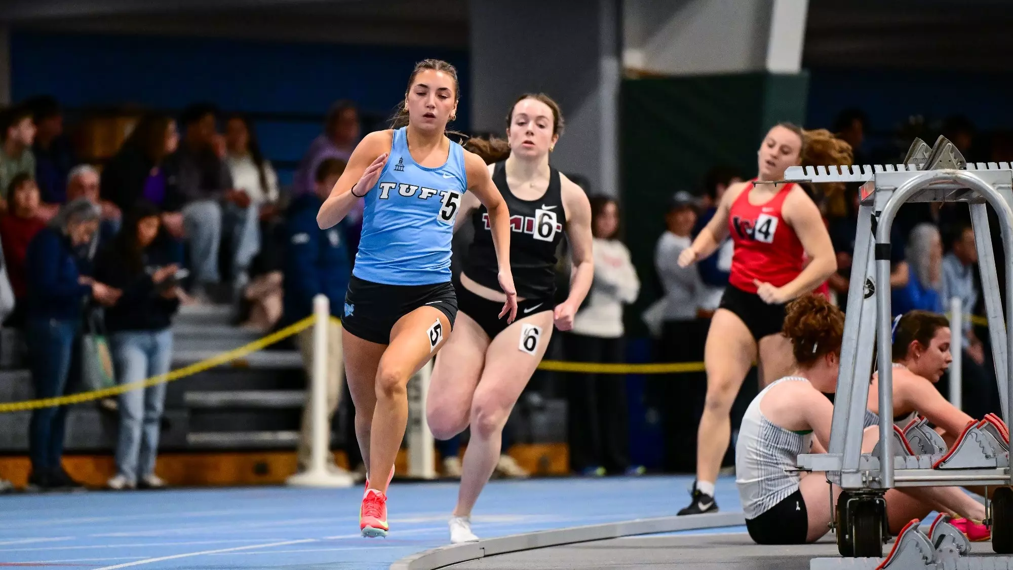 Chechile Kral, Smith, Moriarty, Chechile Combine to Break 4x400m Relay Record in ...