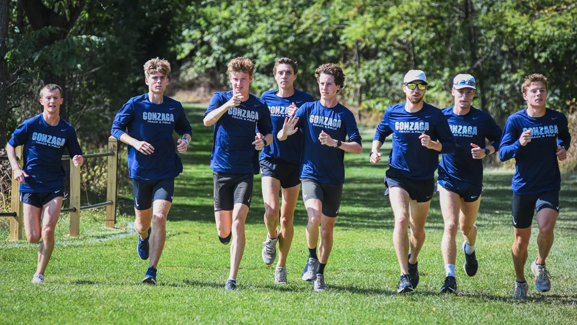 RV Men's Cross Country Races at Bill Dellinger Invitational Friday ...