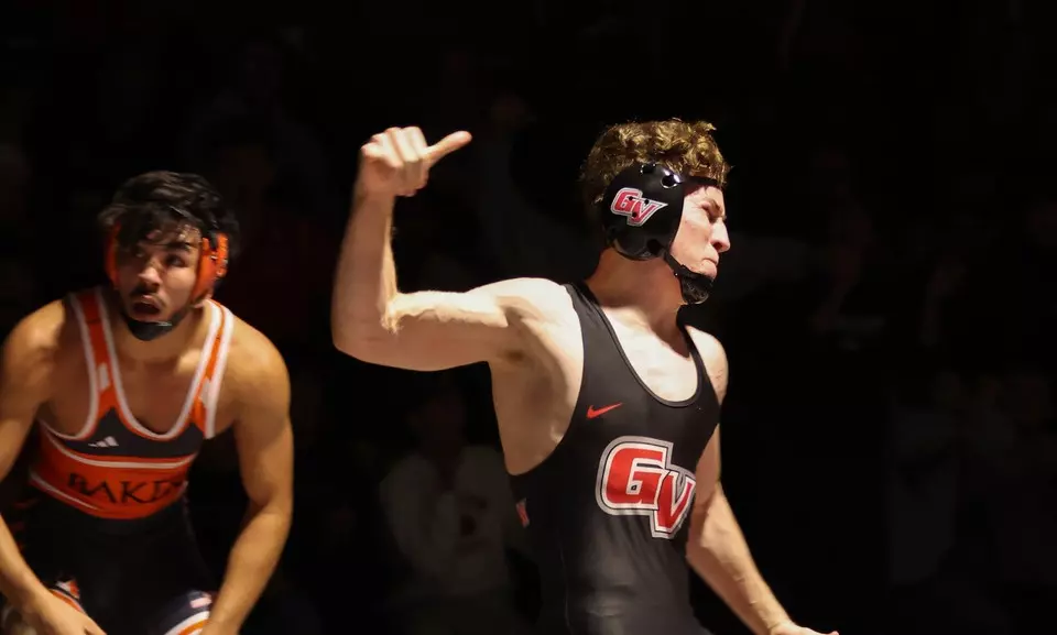 Grandview Ridge Boxers 54-0 Win in the Vikings Home Opener - Grand View University