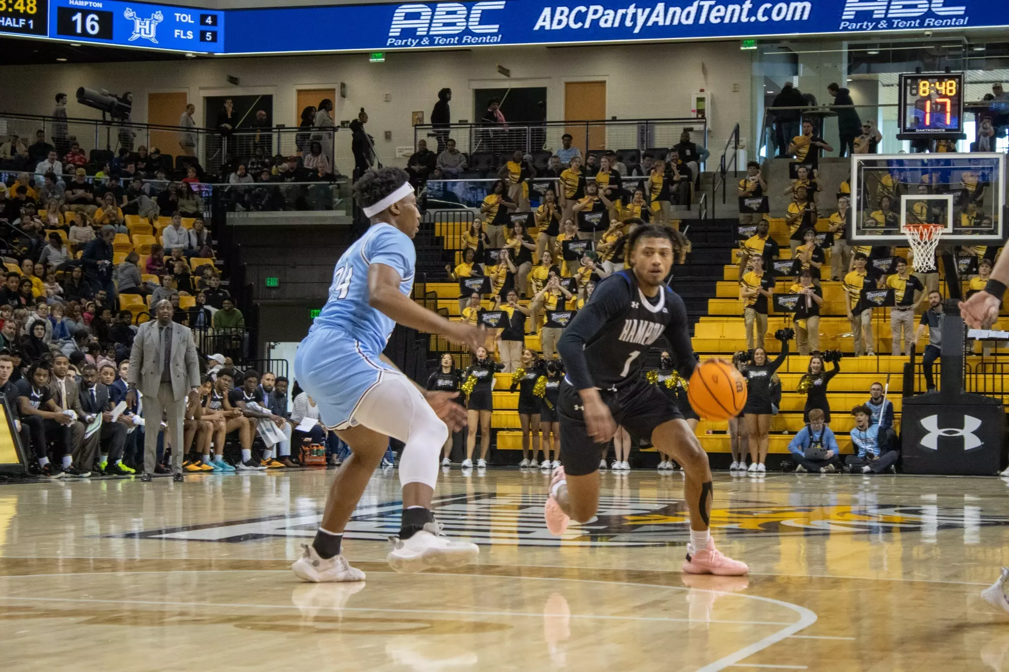 Noah Farrakhan - Men's Basketball - Hampton University Athletics