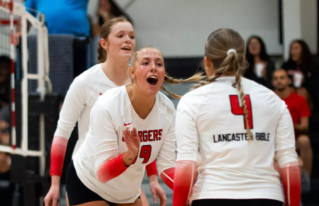 Mira Rineer Chargers Pick Up Road Win at Hood - Lancaster Bible College Athletics