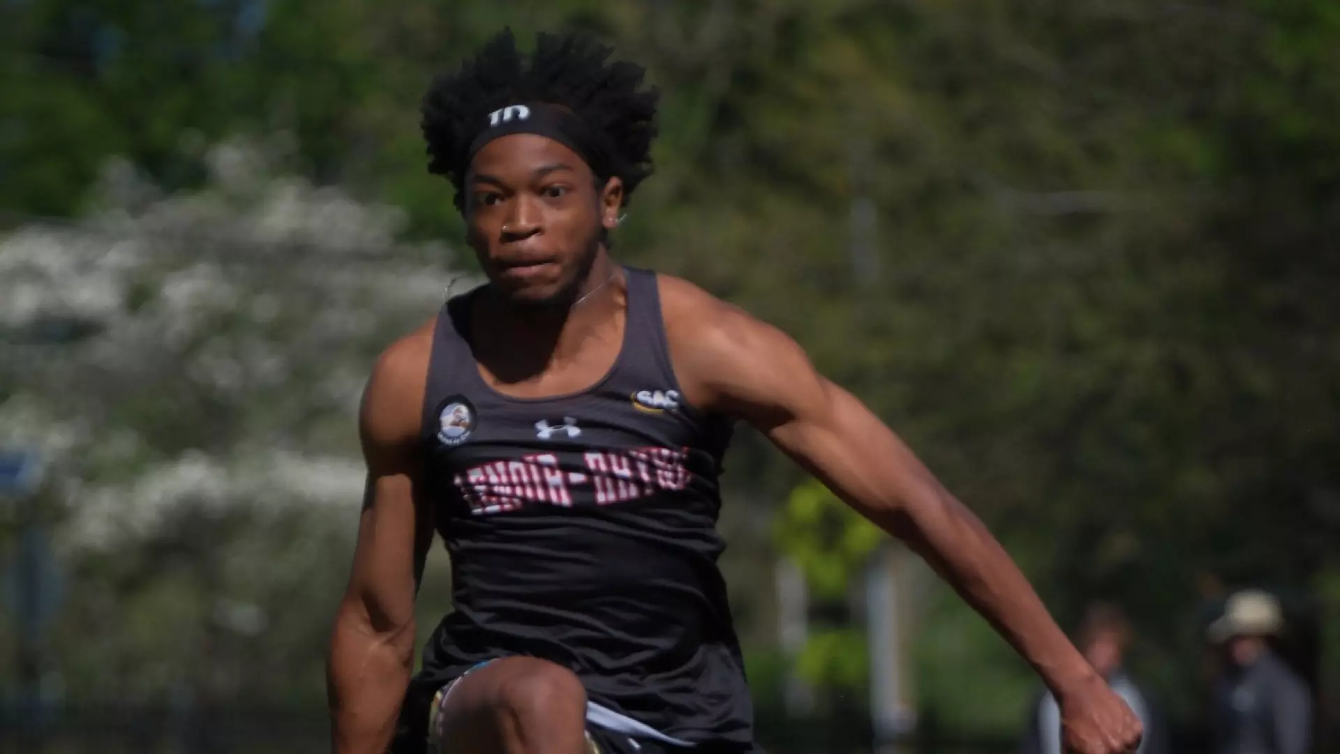 Nick Henriques - Men's Track and Field - Lenoir-Rhyne University Athletics