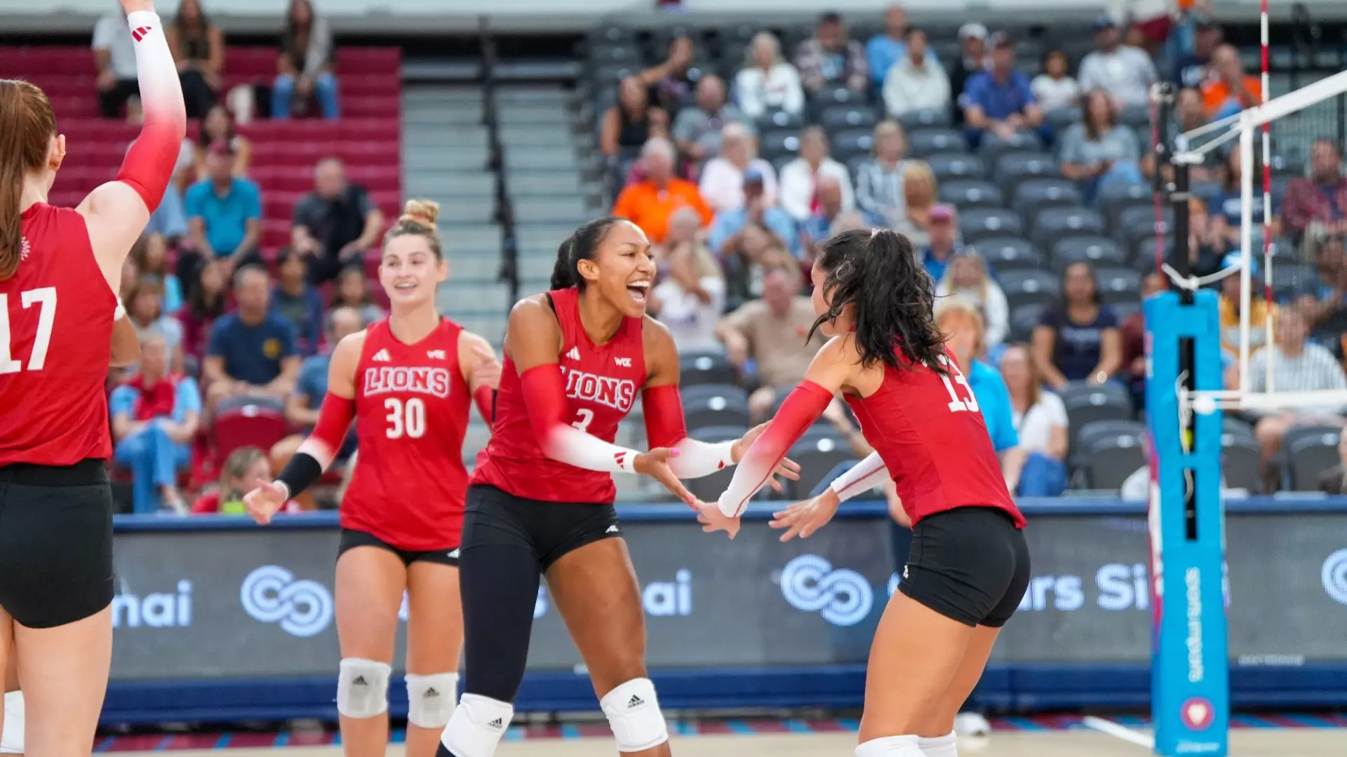 Lions Take on Huskies in First Round of NCAA Tournament Loyola