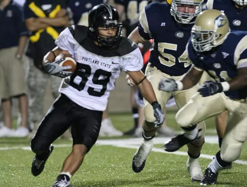convert?url=https%3a%2f%2fdxbhsrqyrr690.cloudfront.net%2fsidearm.nextgen.sites%2fpdx.sidearmsports.com%2fimages%2f2008%2f9%2f17%2fWoods0321.jpg&type=webp