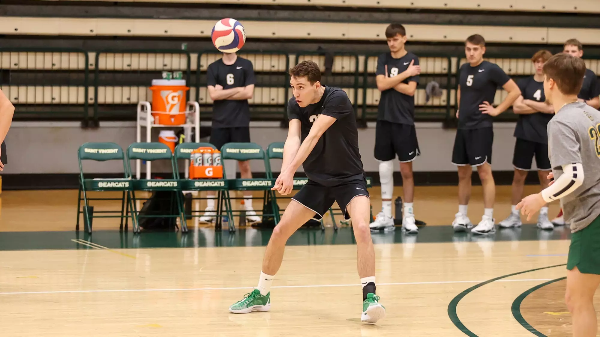 Bearcats split tri-match at Elizabethtown - Saint Vincent College