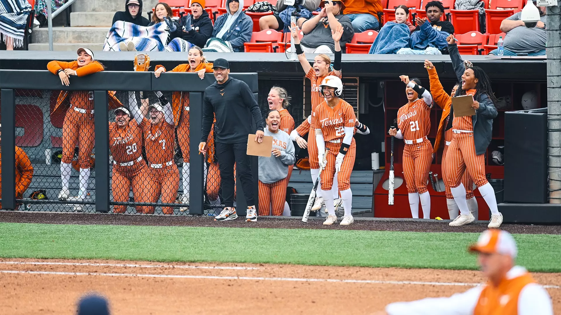 No. 1/1 Softball turns in record-breaking performances on Saturday ...