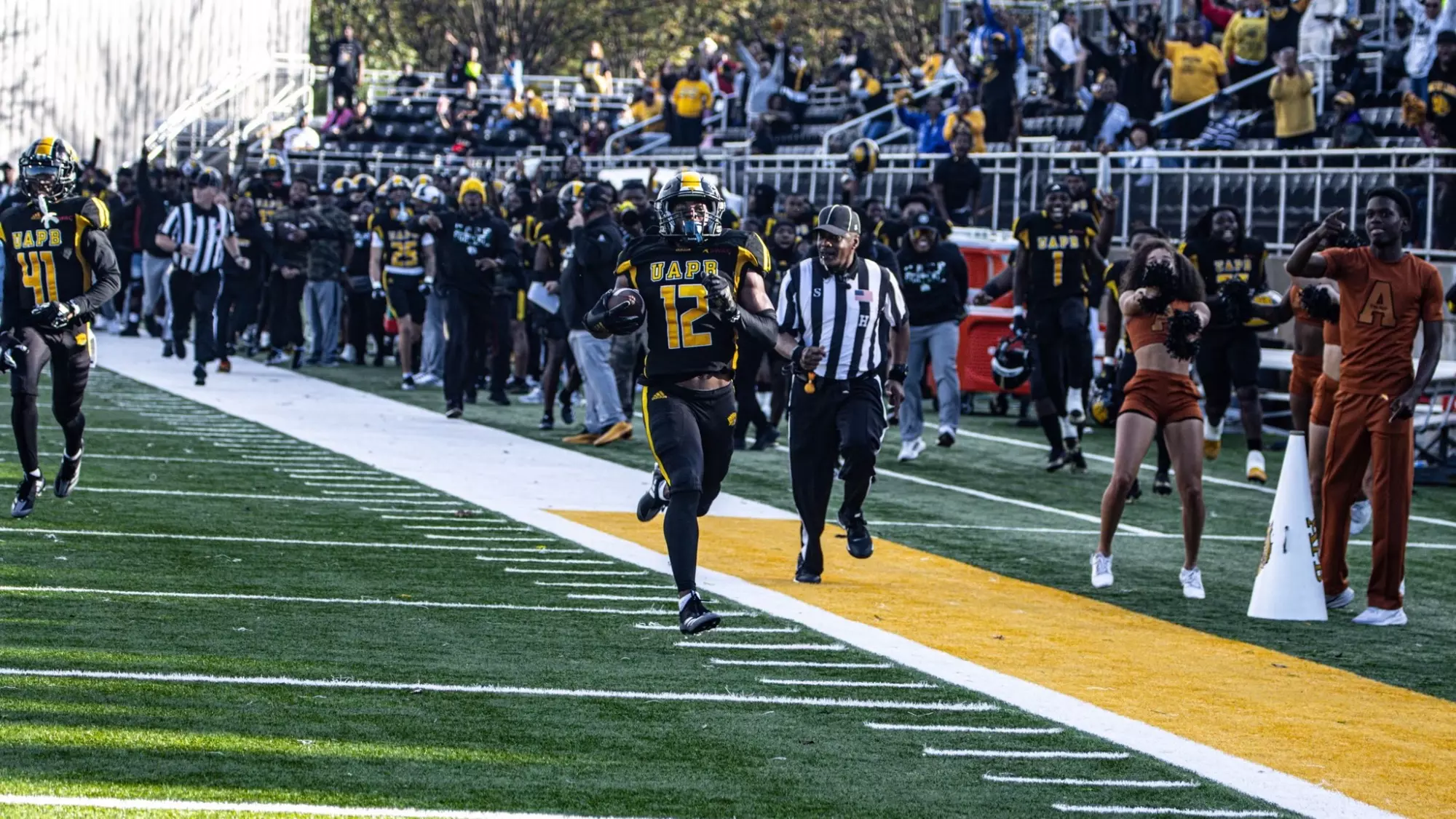 TAVON INT VS AAMU