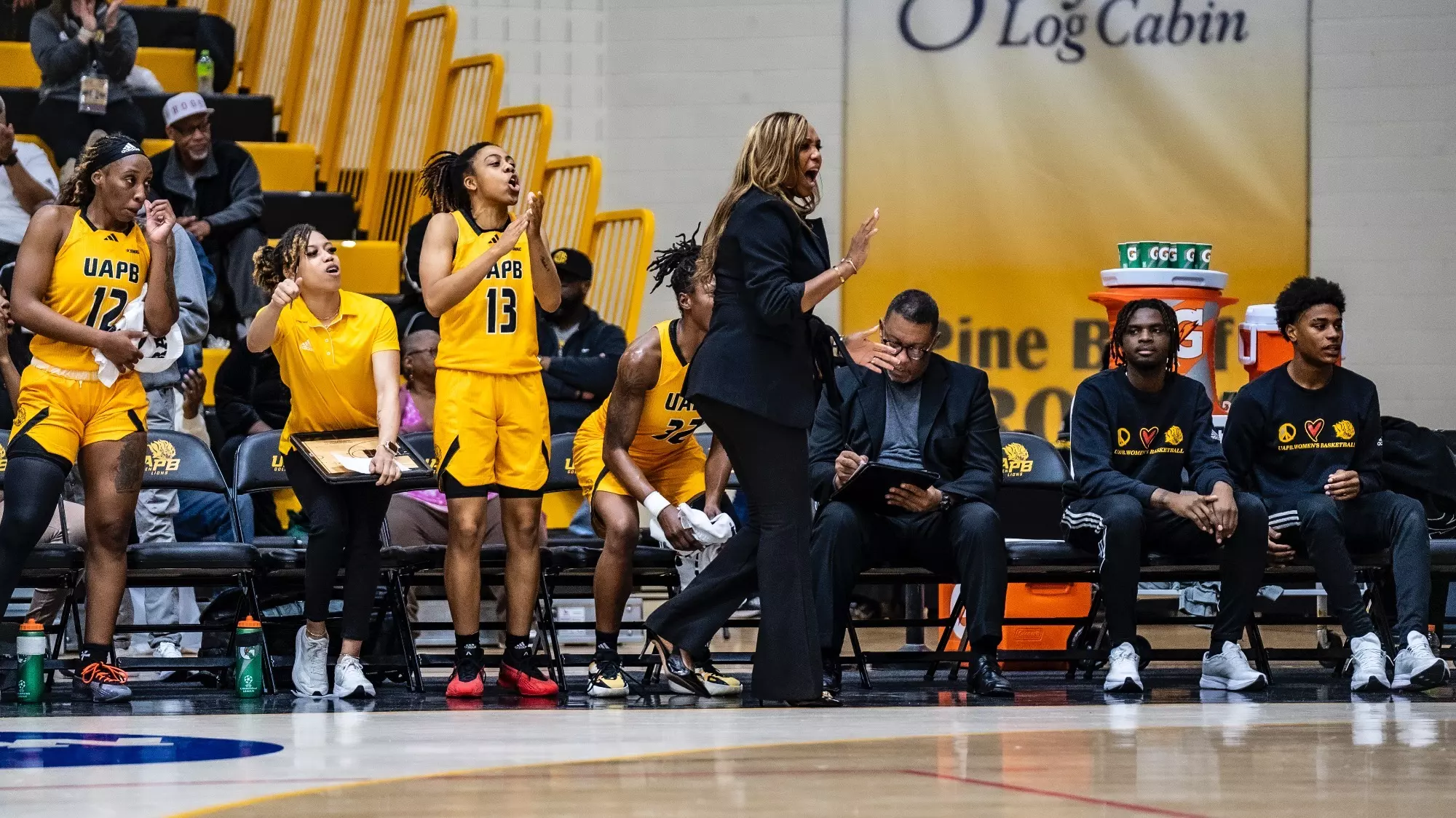 Uapb vs. Valley