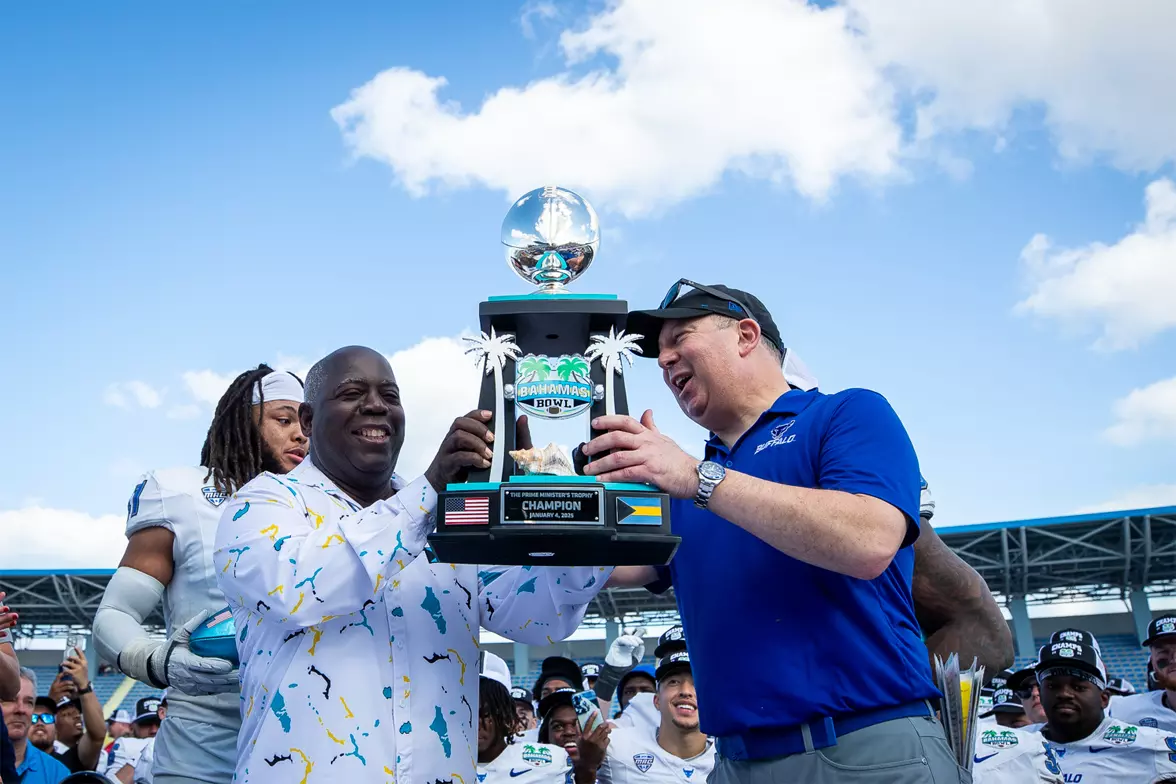 Bulls Defeat Liberty to win Bahamas Bowl University at Buffalo