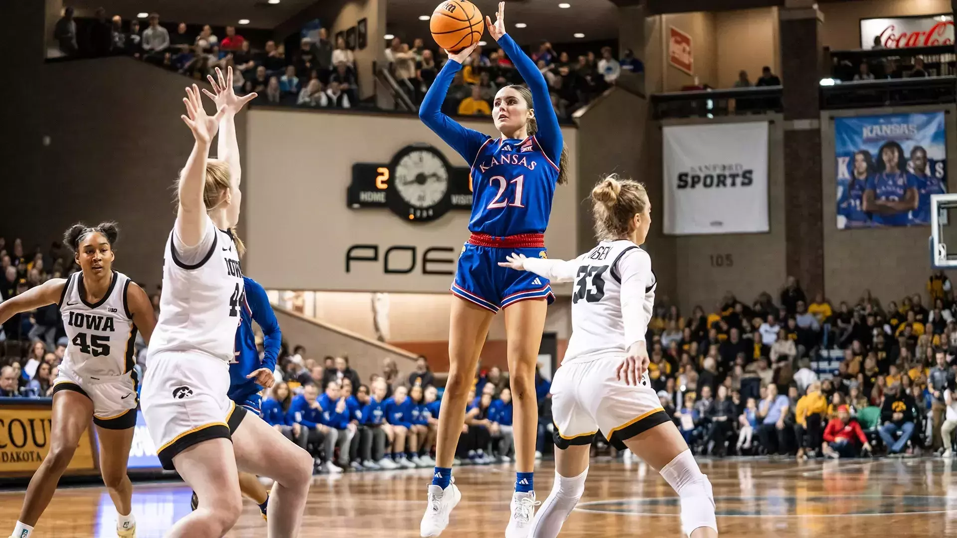 Elle Player Elle Evans - 2025-26 - Women's Basketball - University of Kansas