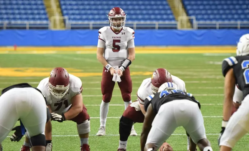 Austin Rist Avery Thorsgard - 2024 - Football - Valley City State University