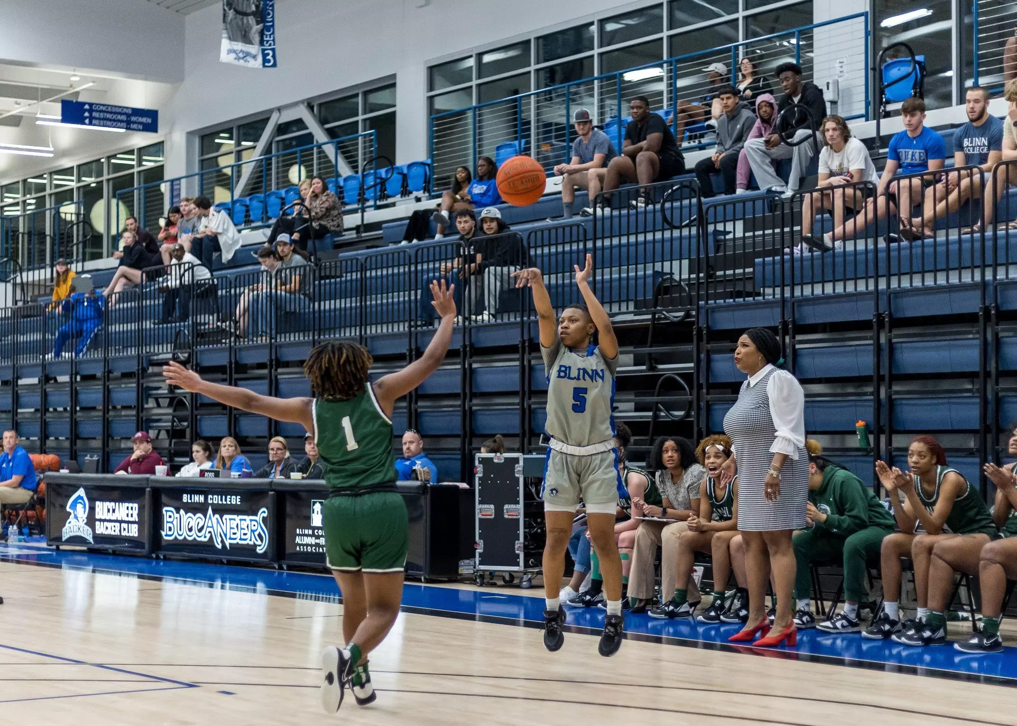 Amyria Amyria Walker - 2022-23 - Women's Basketball - Blinn College