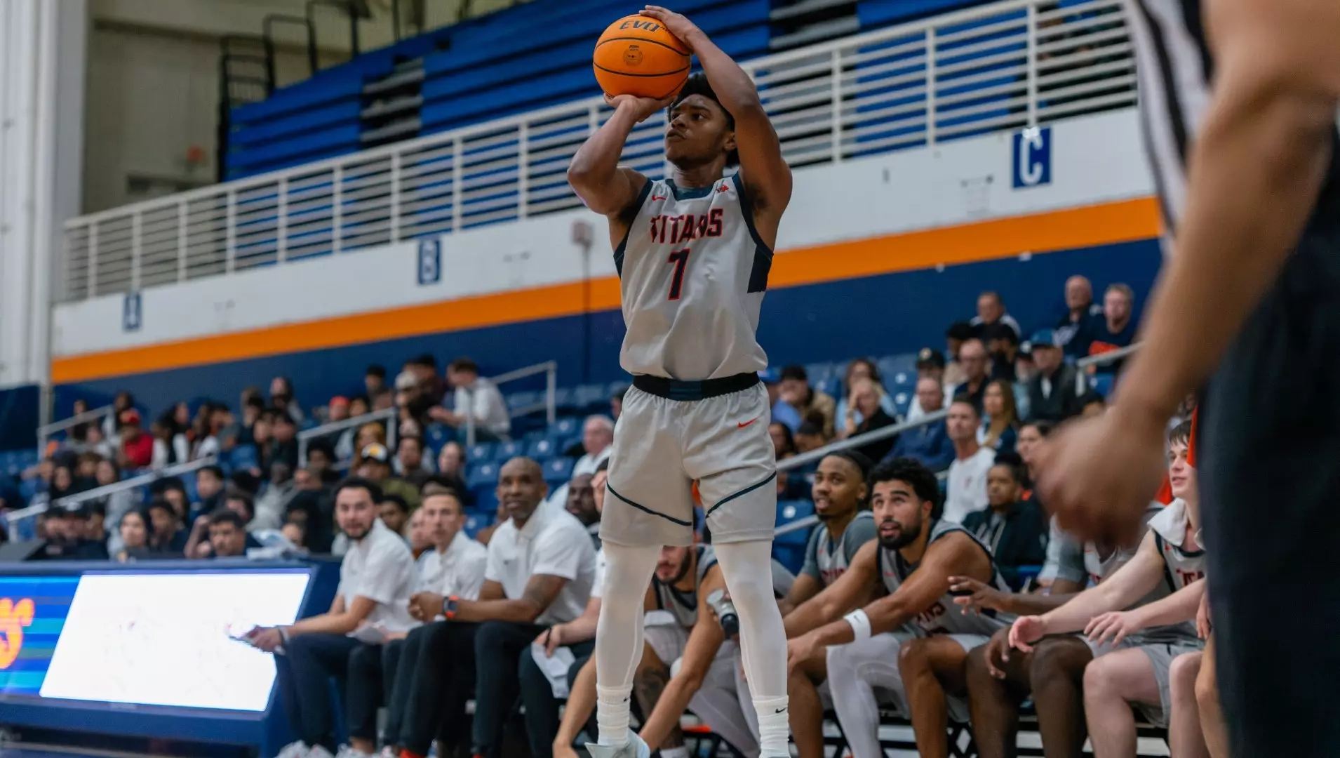 Titans Take Down Tritons in La Jolla - Cal State Fullerton