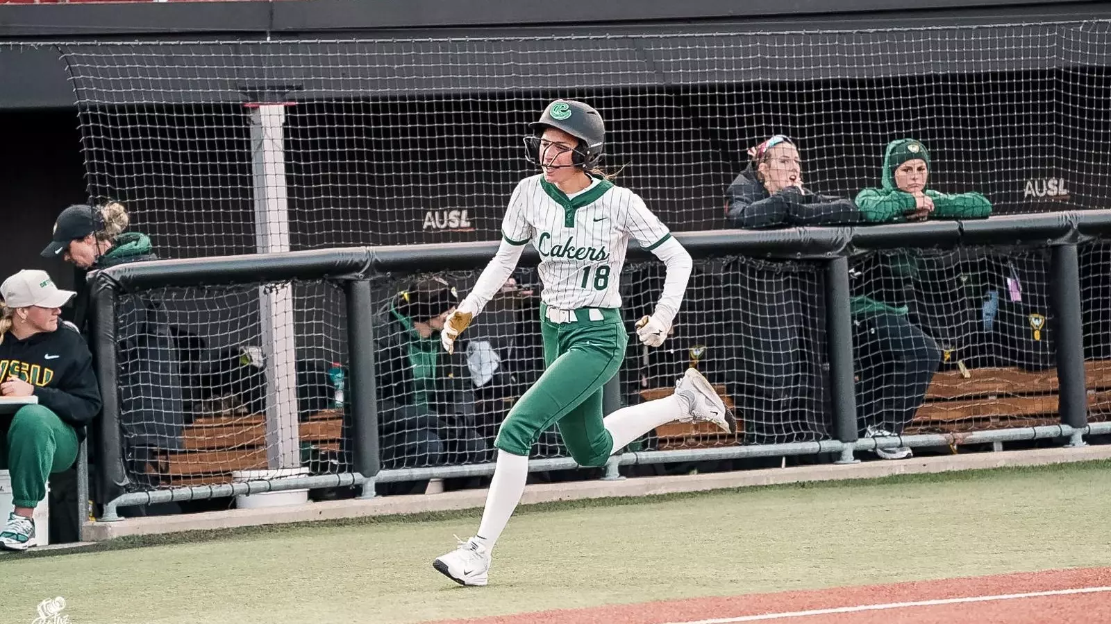 Hot Bats Earns Lakers Split Against Warriors - Roosevelt University