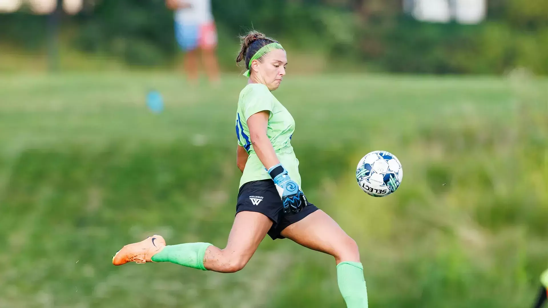 Danny Riley Soccer Riley McNair - 2025 - Soccer - Wellesley College