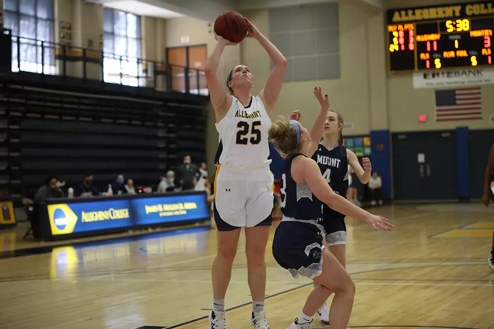 Sarah Rabold Julianna Skowron - Women's Basketball - Allegheny College Athletics