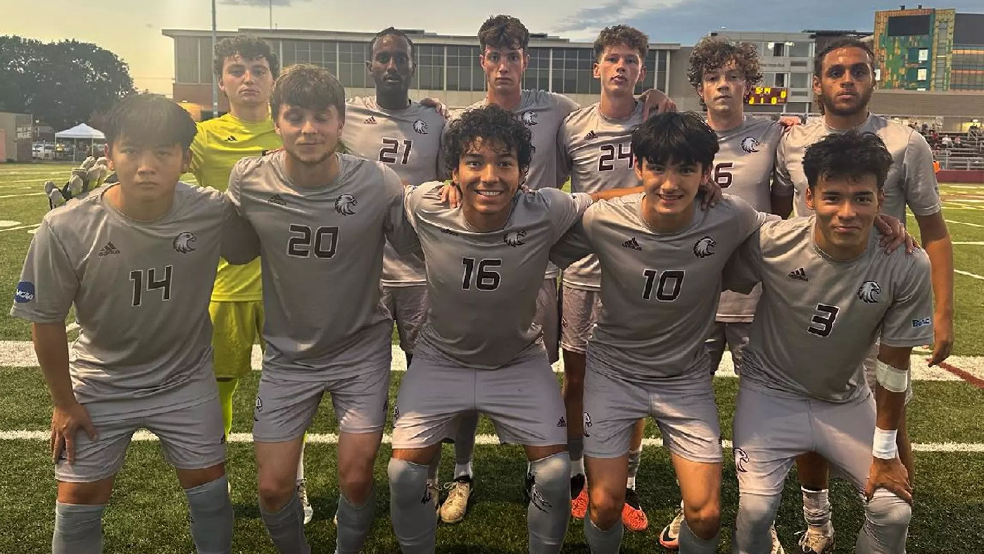 Auggies open MIAC campaign with impressive win - Augsburg University ...