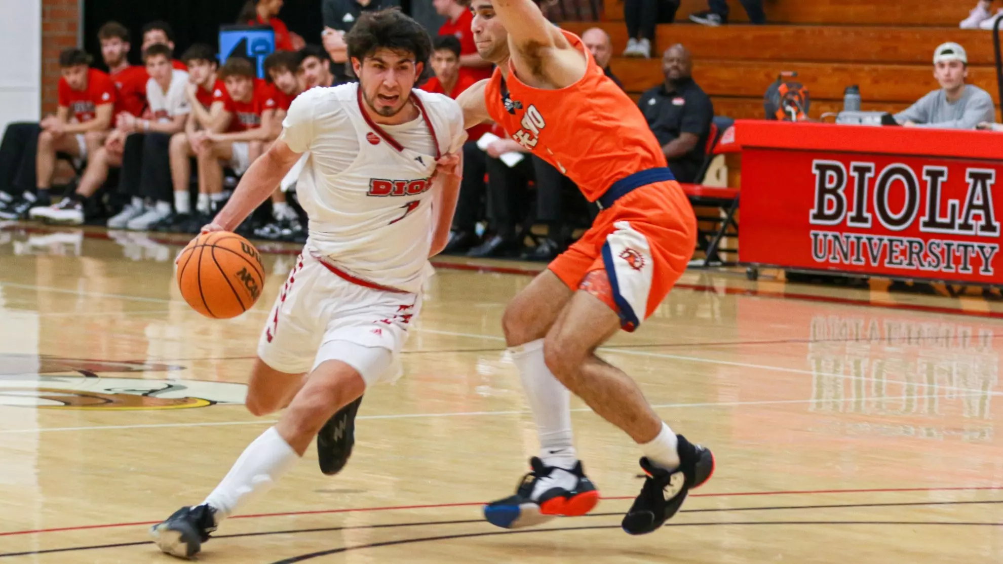Biola Man Daniel Esparza - Men's Basketball - Biola University Athletics