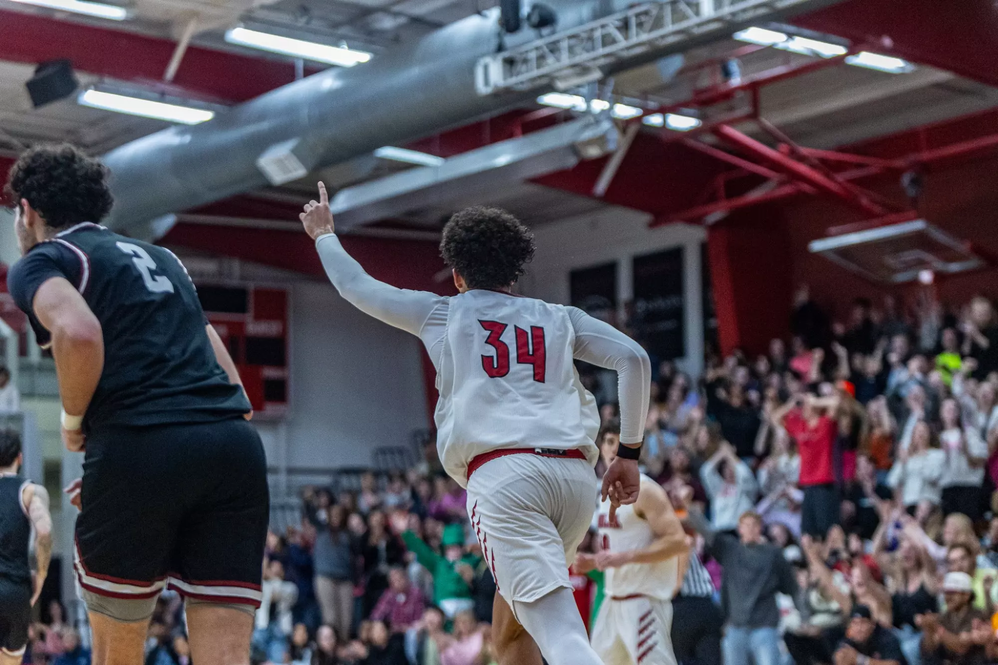 Biola Man Stellar Season Finale - Biola University Athletics