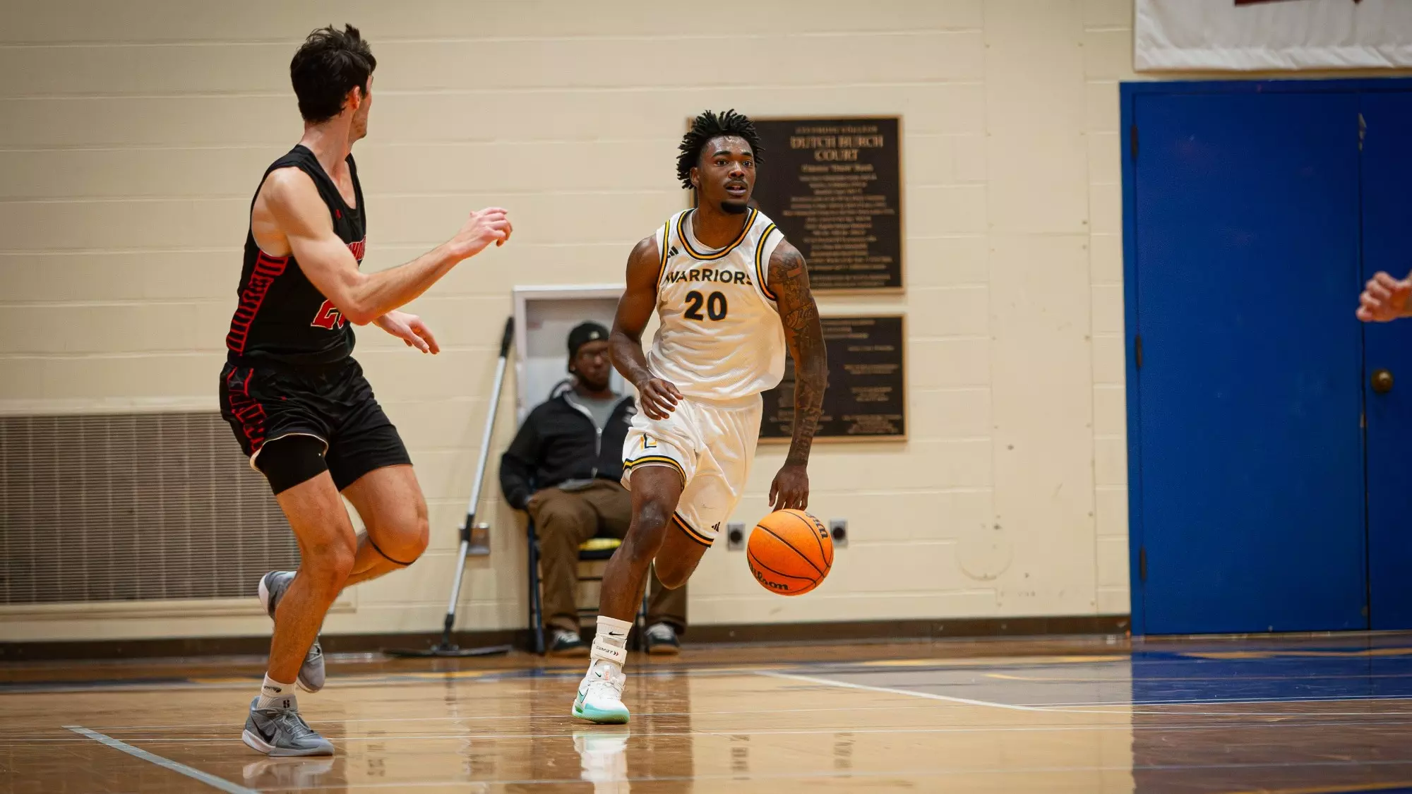 Kevin Funston Layton's 28 lead Warriors past Kings - Lycoming College Athletics
