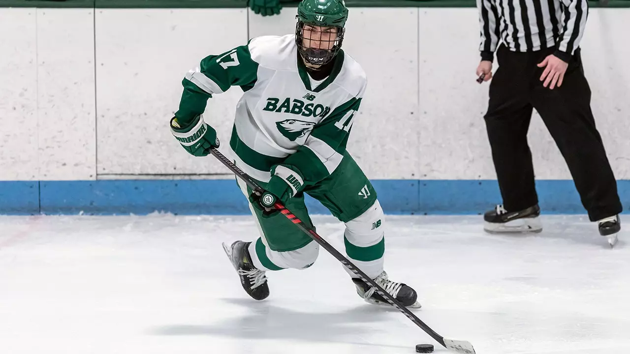 Fallon’s Hat Trick Helps No. 15 Men’s Ice Hockey Edge Norwich, 4-3 ...