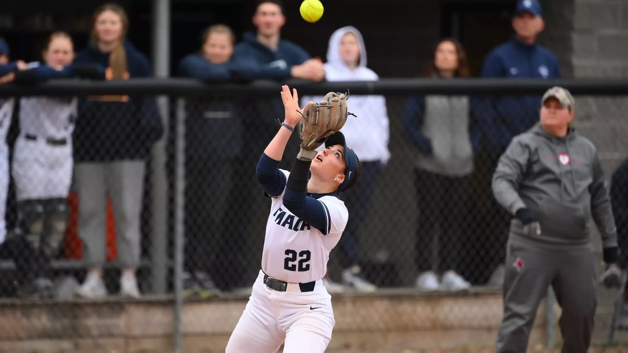 Ithaca Softball Takes Two at St. John Fisher - Ithaca College Athletics