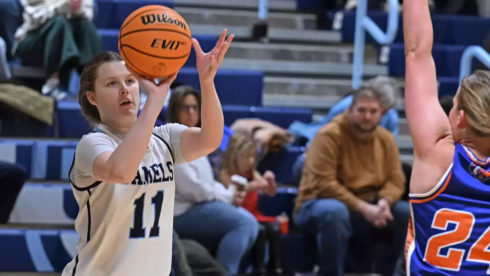 Addi F Addi Hunter - 2025-26 - Women's Basketball - Connecticut College