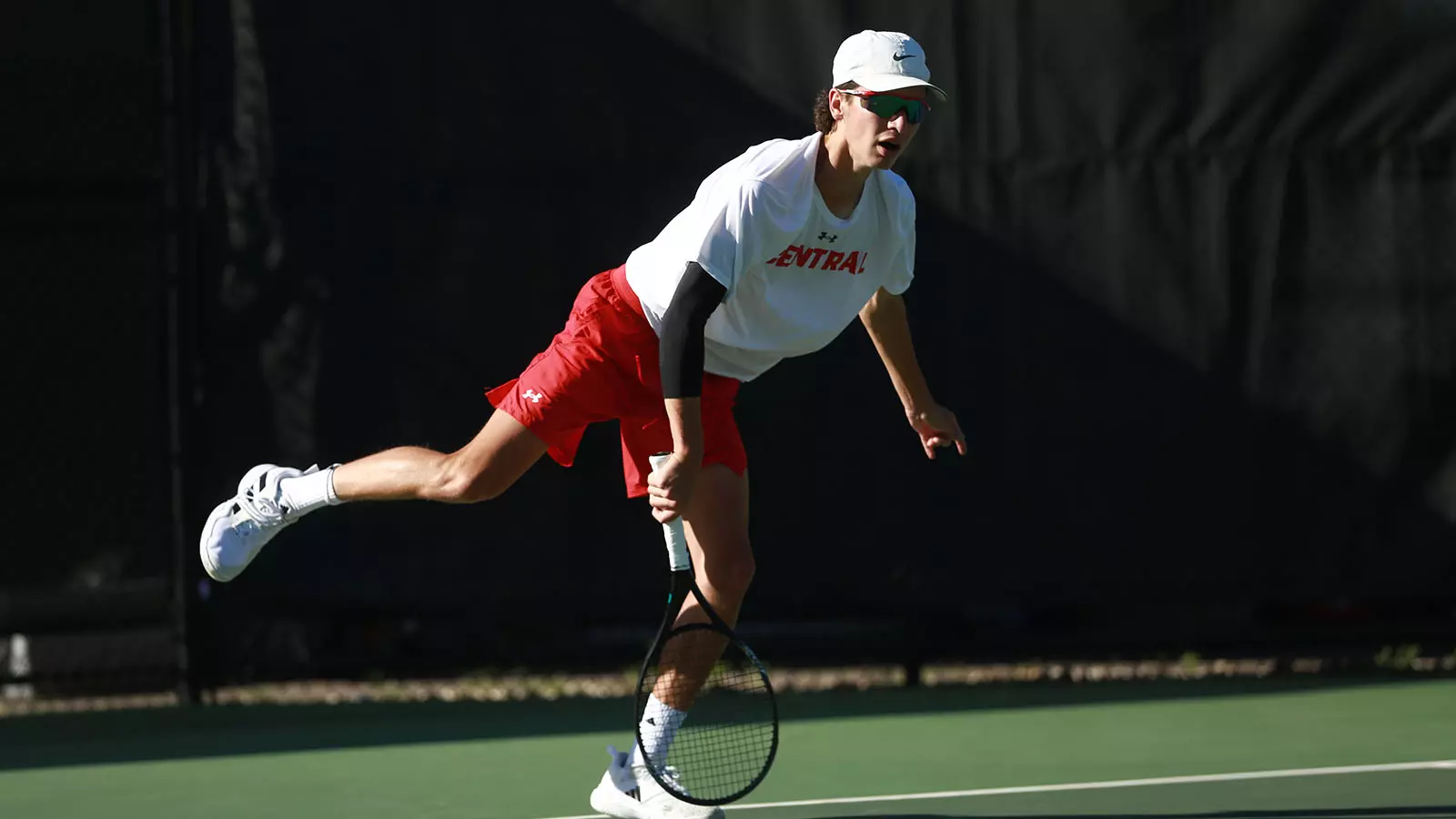 Subbert Travis Subbert - Men's Tennis - Central College Athletics
