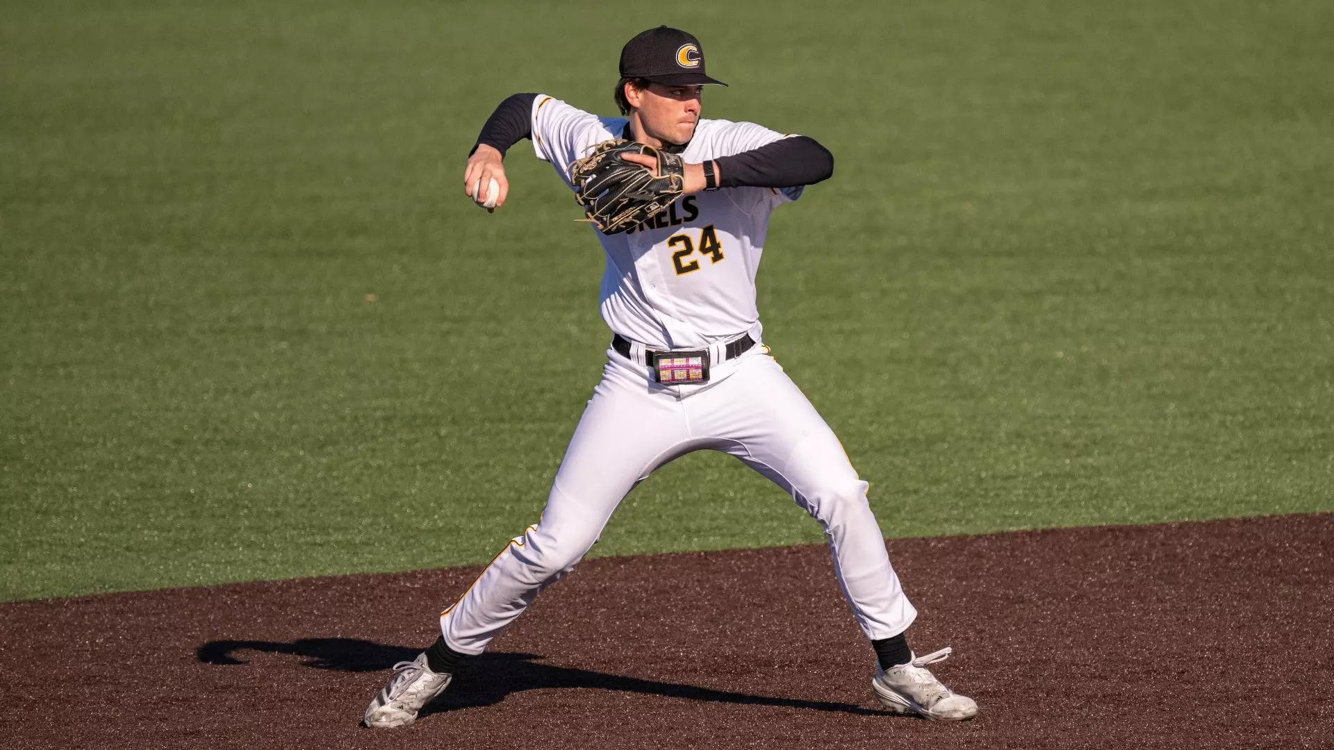 Centre baseball defeats Chicago 7-6 to win series - Centre College ...