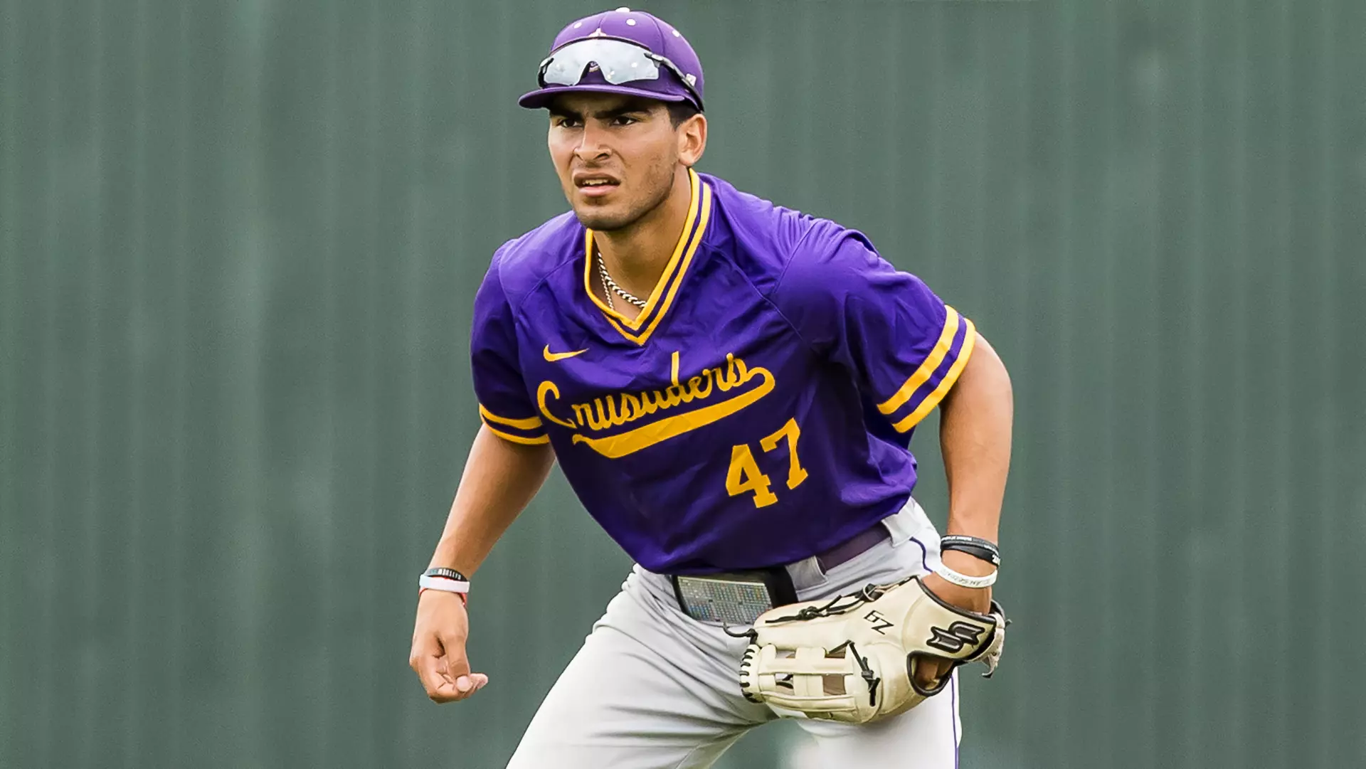 Landon Reyes Jordan Fernandez - Baseball - University of Mary Hardin-Baylor Athletics