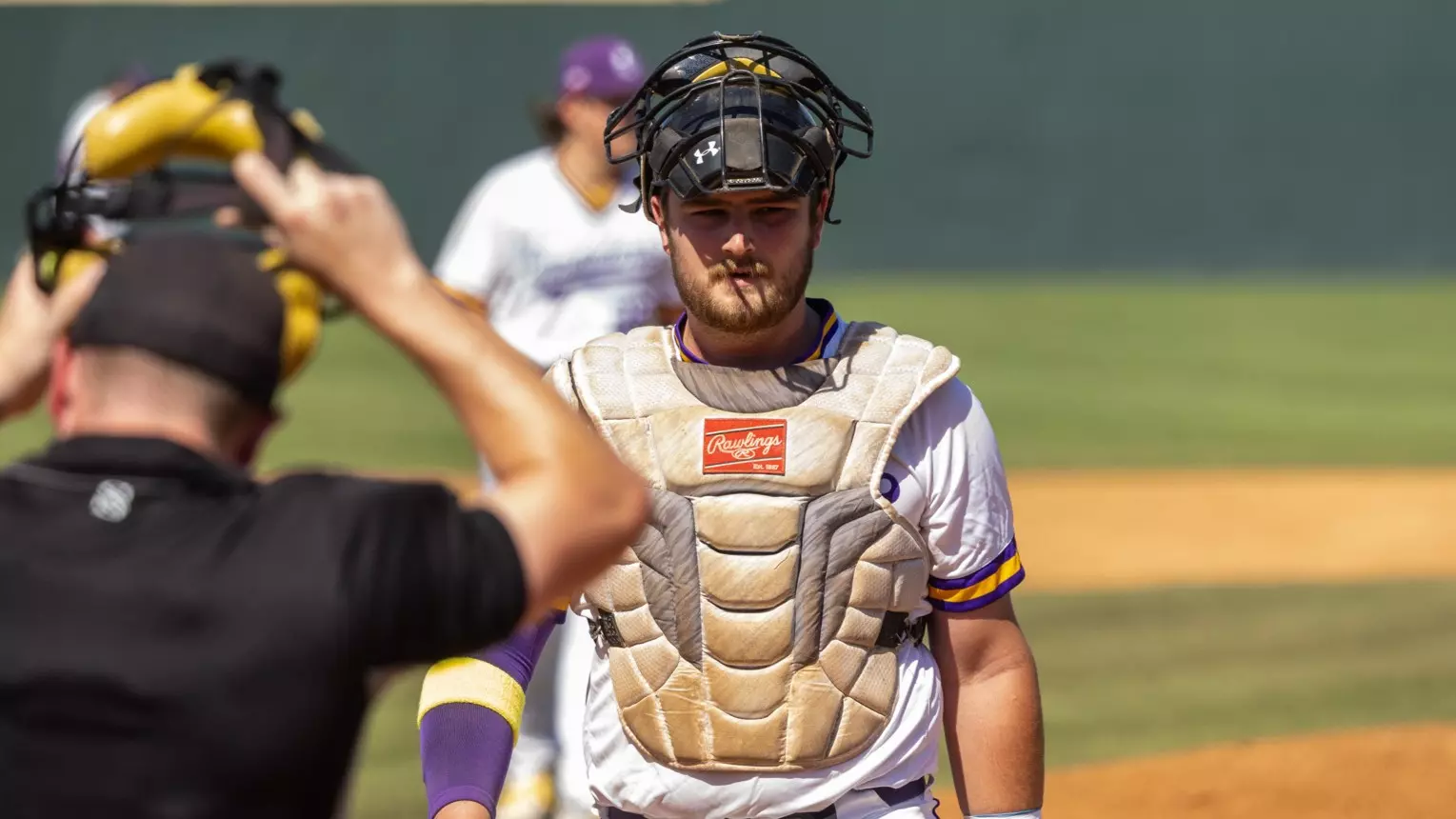 Landon Reyes Trae Deck III - Baseball - University of Mary Hardin-Baylor Athletics