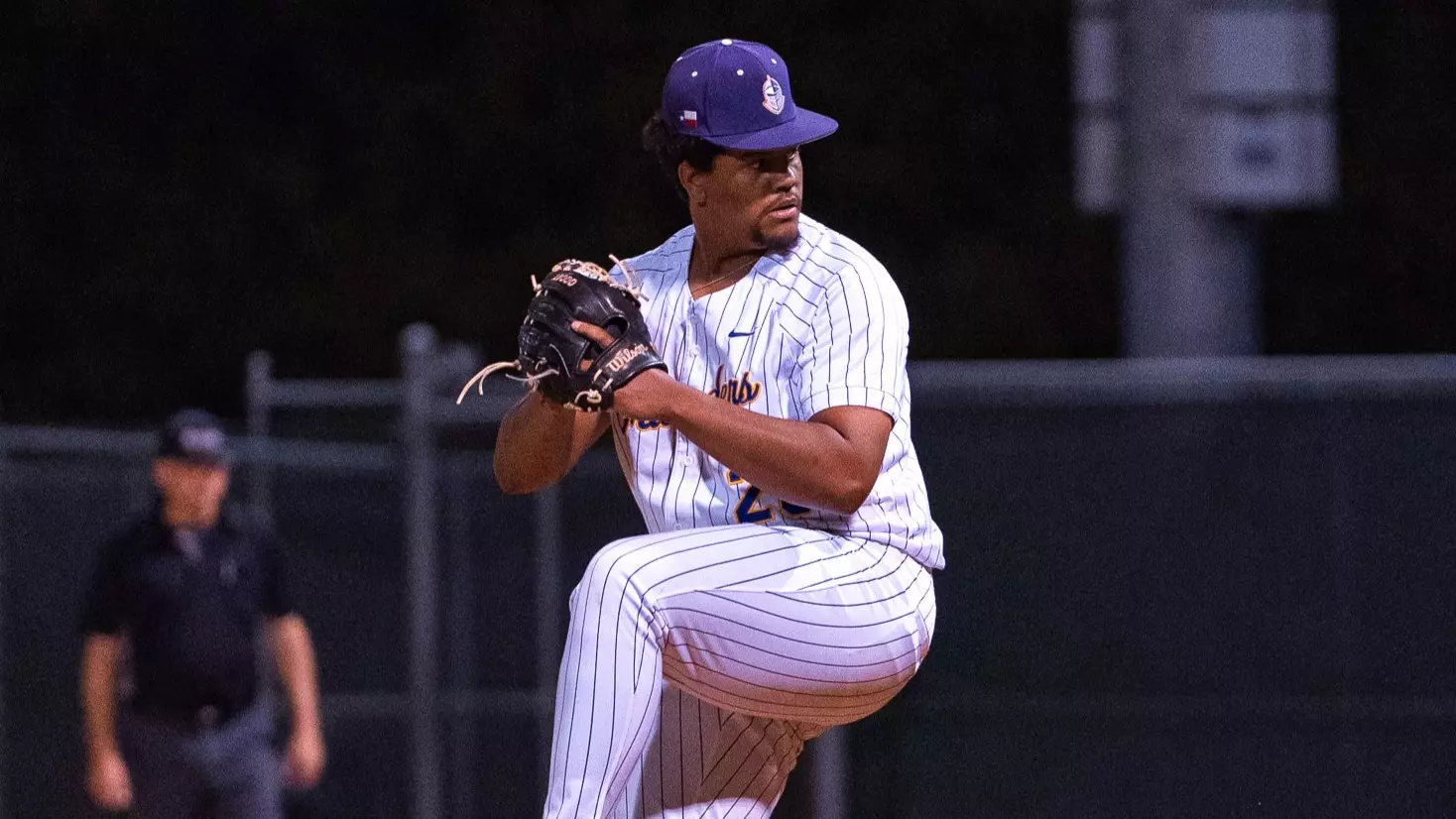 Landon Reyes Gavin Oliver - Baseball - University of Mary Hardin-Baylor Athletics