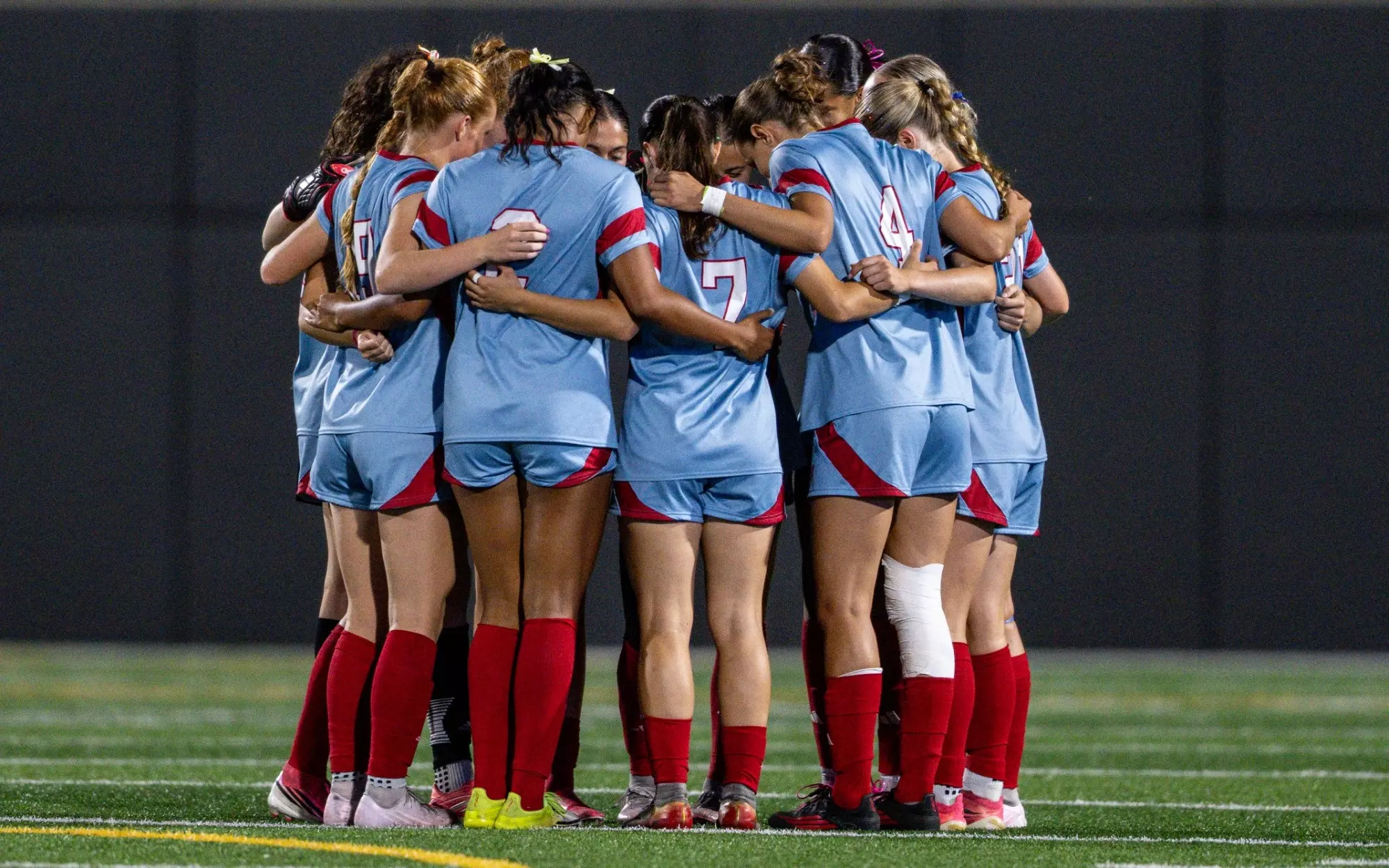 Message Communication Drawing Bulldogs Battle to 1-1 Draw With Mavericks - Drake University Athletics