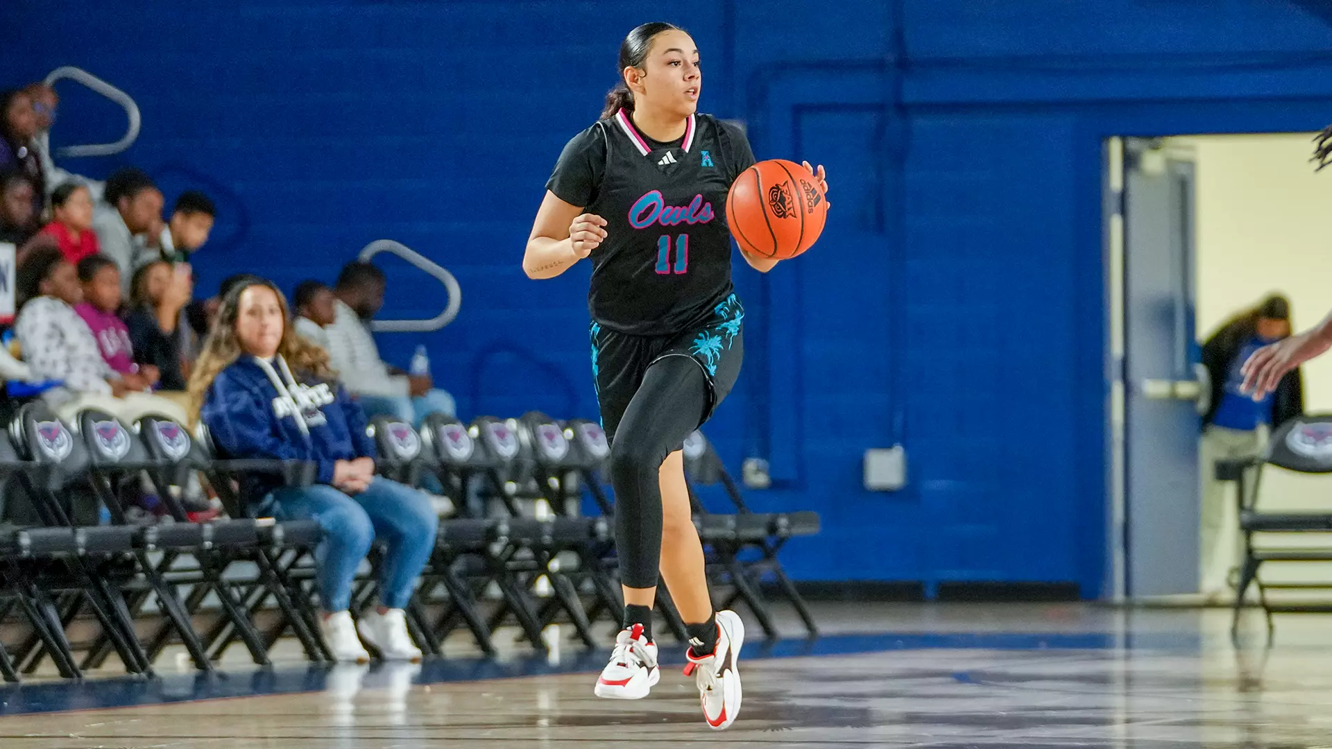 Mya Perry - Women's Basketball - Florida Atlantic University Athletics