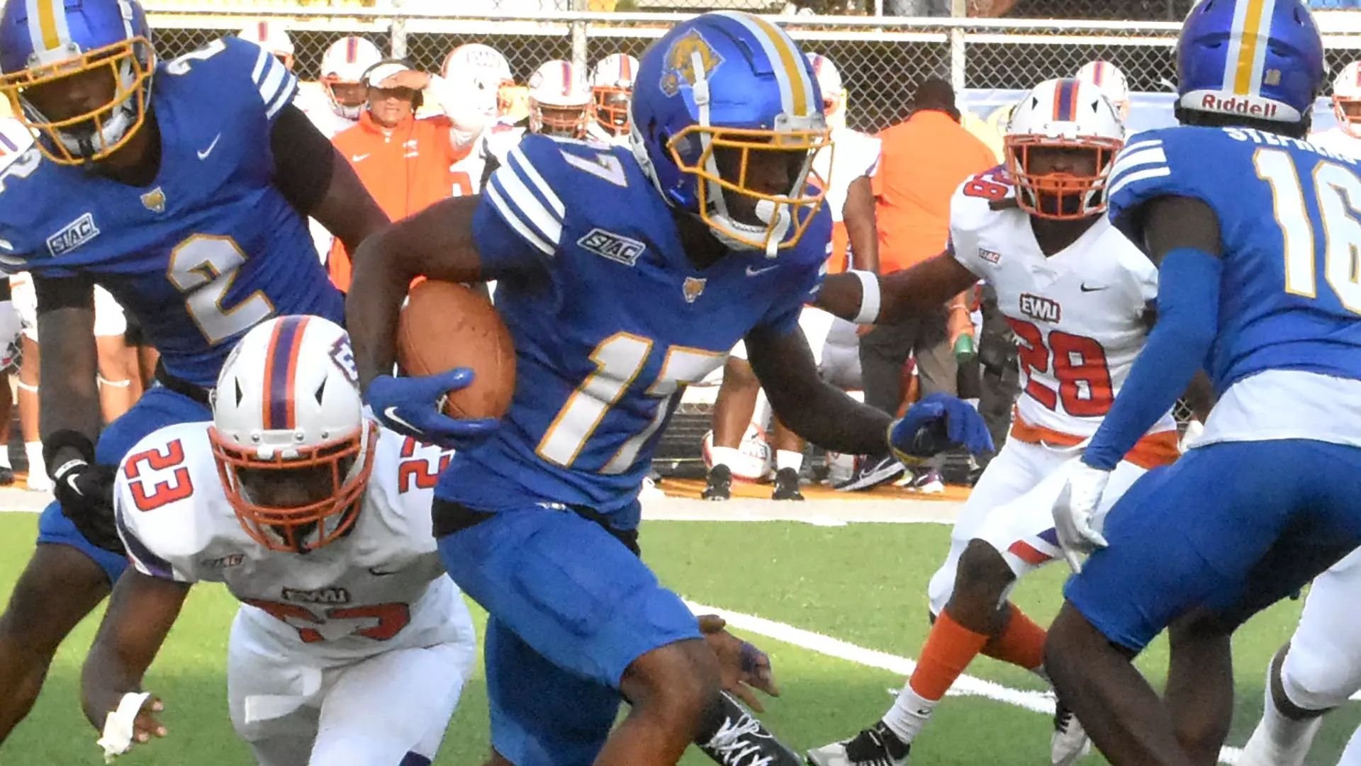 DeJuan Bell - Football - FVSU Athletics