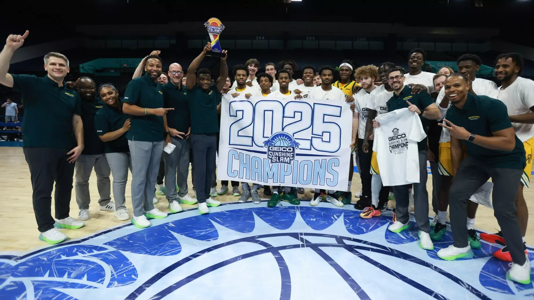 SUNSHINE SLAM CHAMPS! Patriots Knock Off FAU, 74-65 - George Mason ...