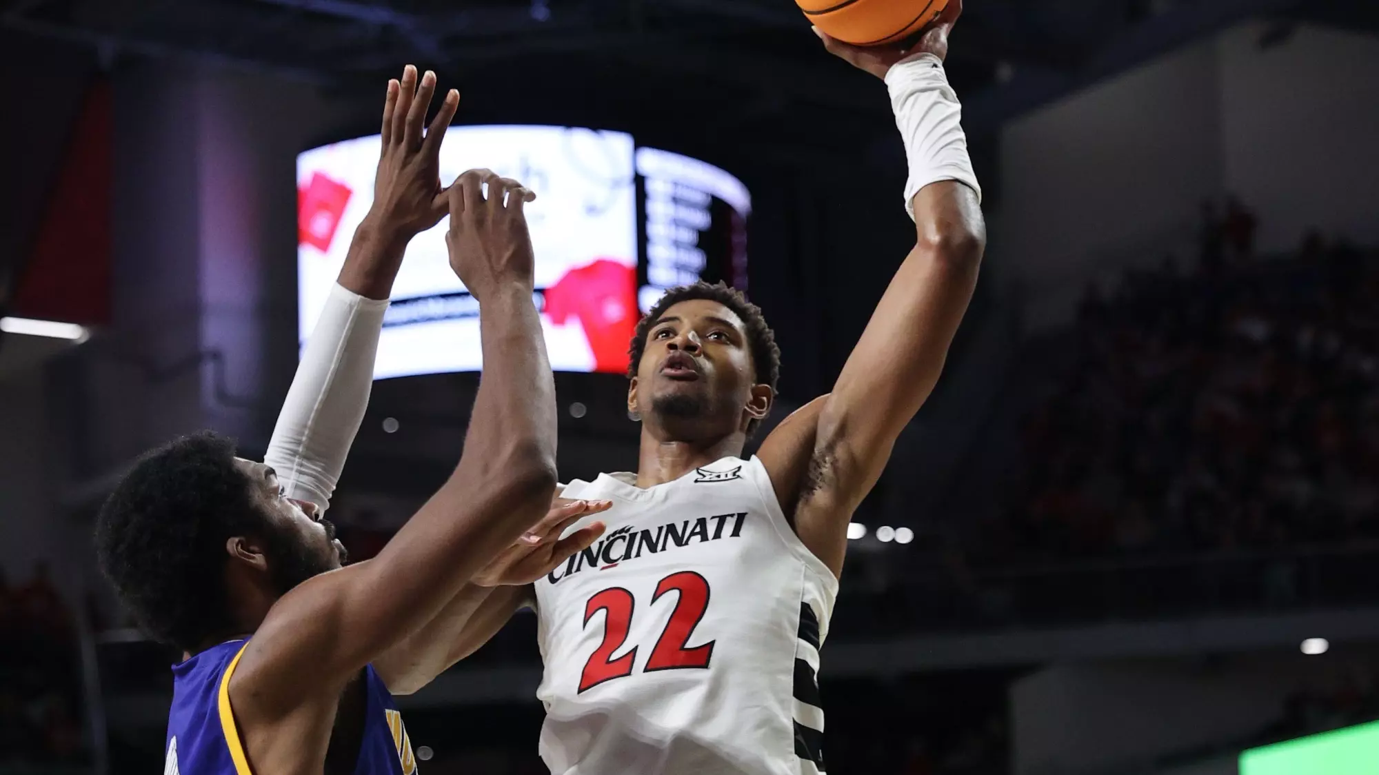 Arrinten Page Men's Basketball University of Cincinnati Athletics