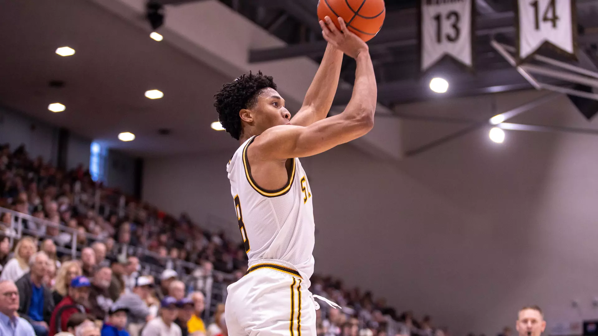 Jonah Renz Basketball Jonah Hinton - 2024-25 - Men's Basketball - St. Bonaventure