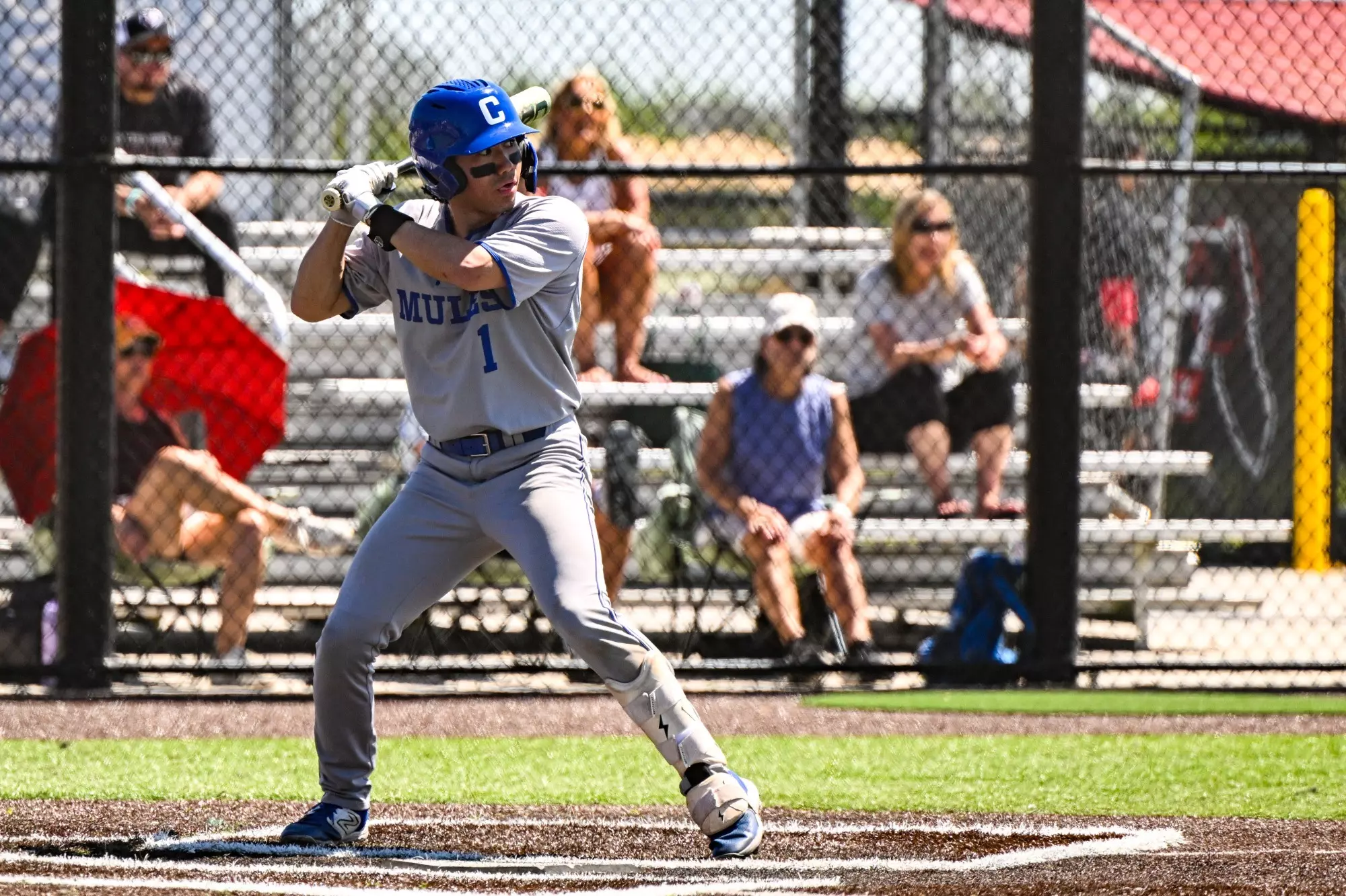 Colby Baseball Colby Sweeps St. Olaf in Doubleheader with 20 Combined Runs - Colby College