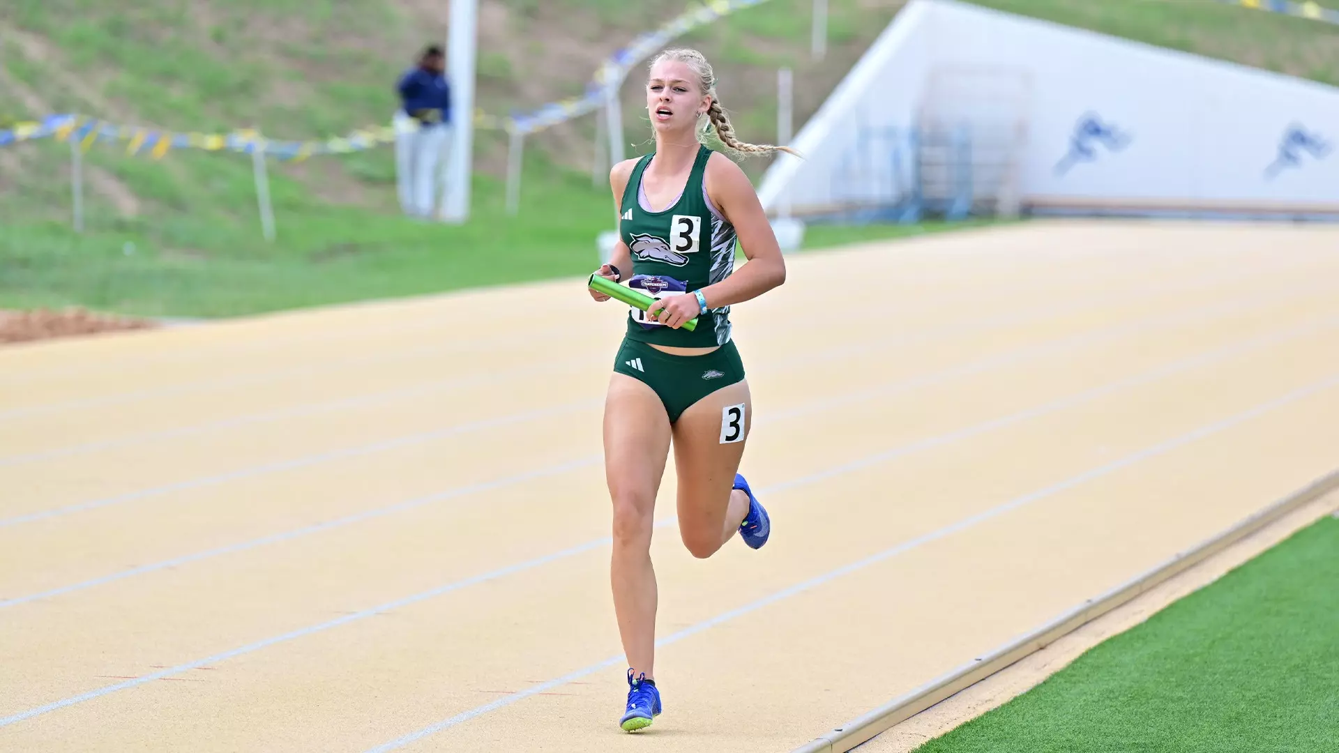 Adrian Riley Track Riley Midgett - 2025-26 - Track & Field - Eastern New Mexico University ...