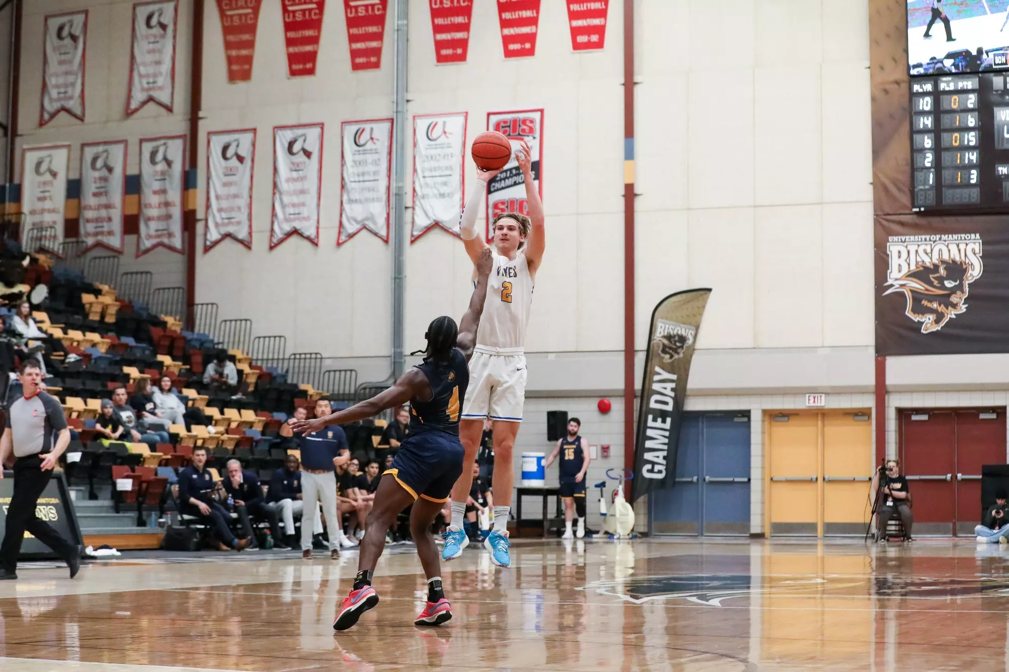 Elias Ralph No. 1 Vikes will play for third-straight Canada West title after defeat ...