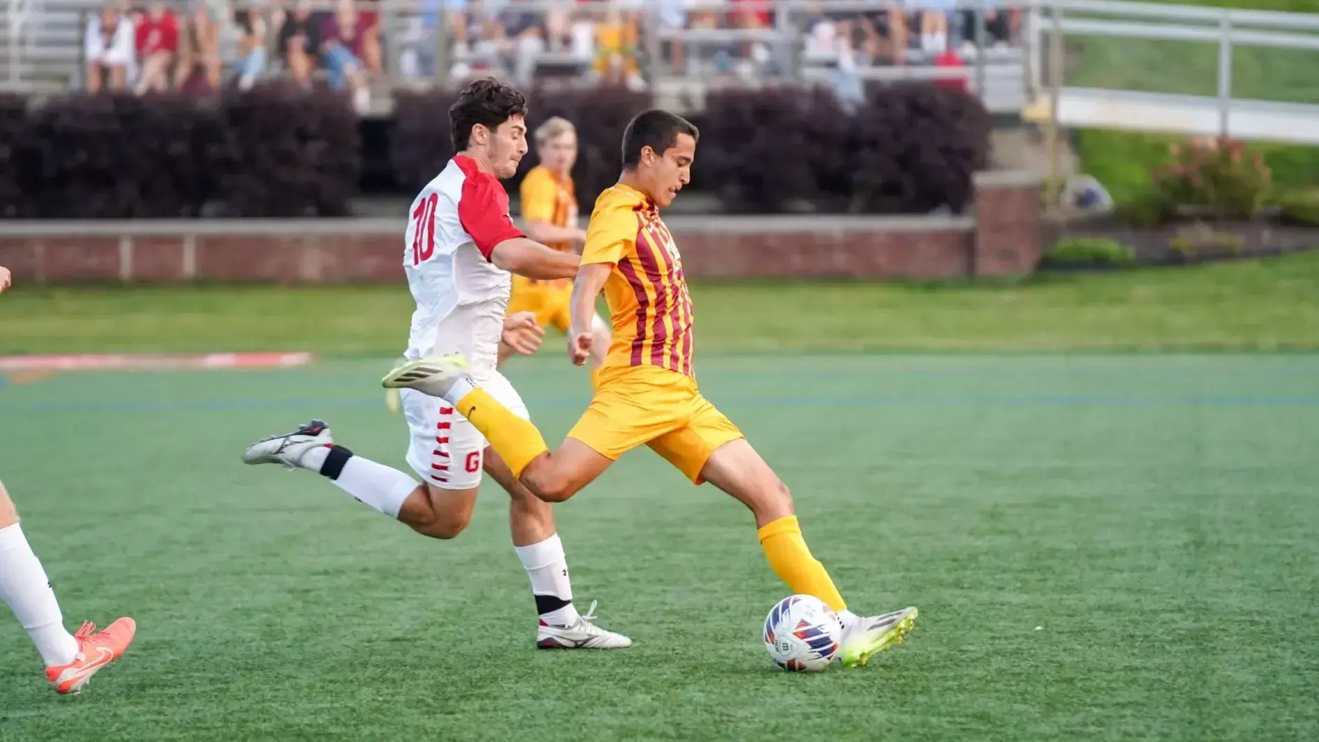 Soccer Battles Wolverines on the Road - Oberlin College Athletics