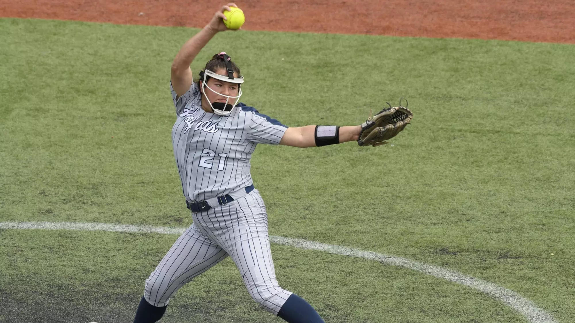 Dillon Softball London Diller - Softball - Georgetown University Athletics