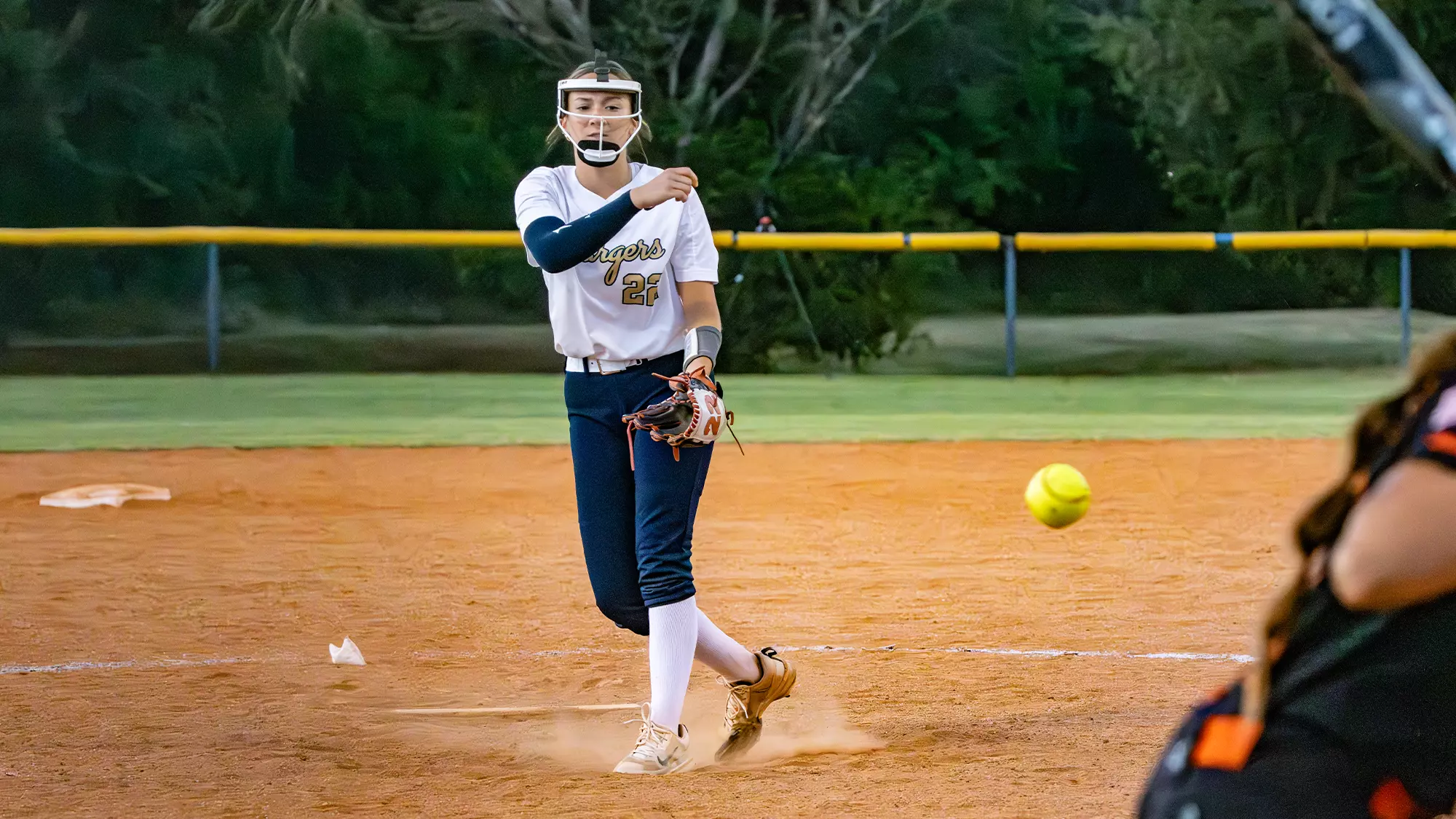 Addi Thompson Addi Thompson - Fastpitch - Heritage Hall Athletics